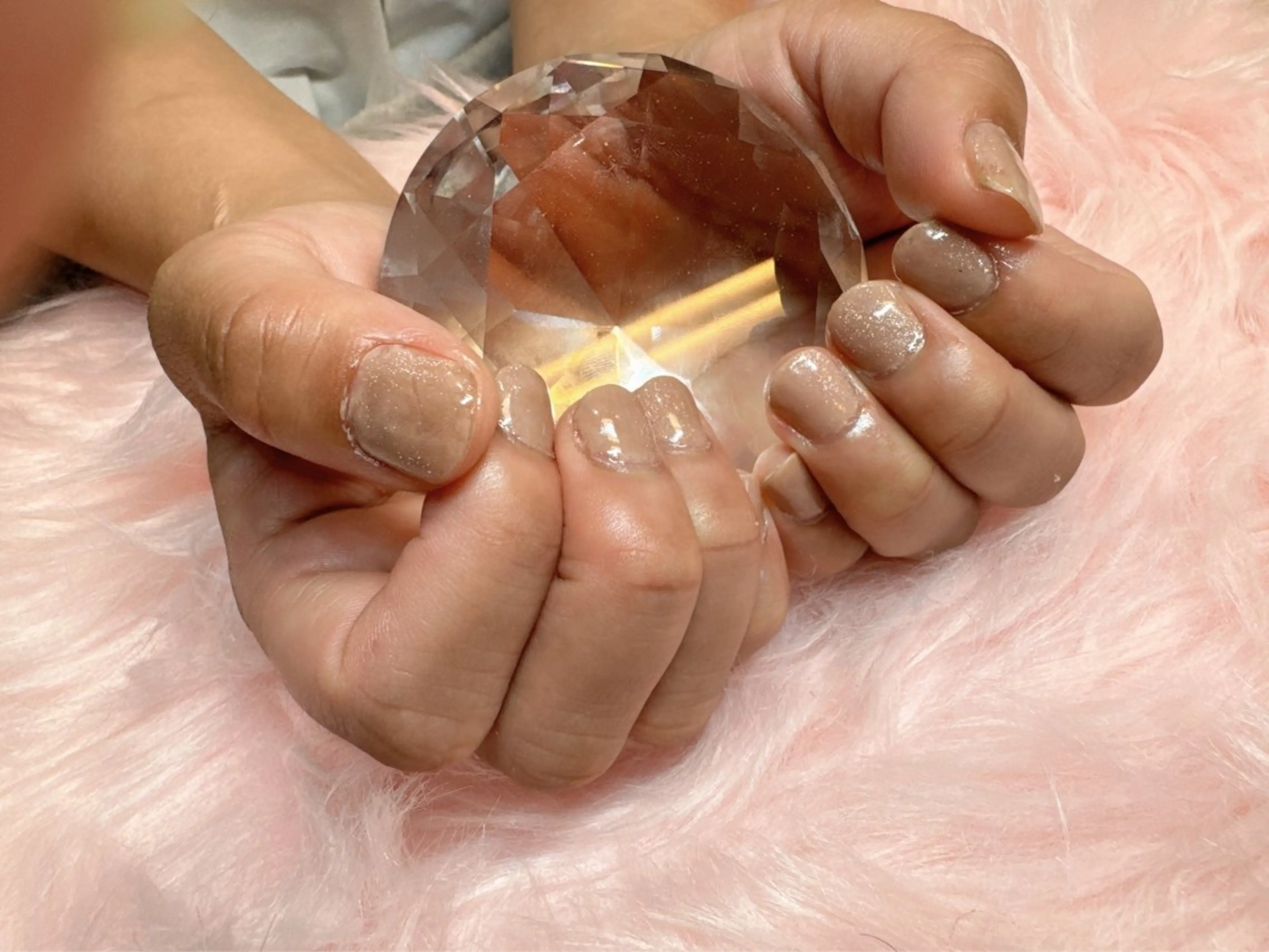 ネイル ゴールド ラメ(グリッター) ハンドネイル ハンドケア クーペアセック あやののネイルデザイン