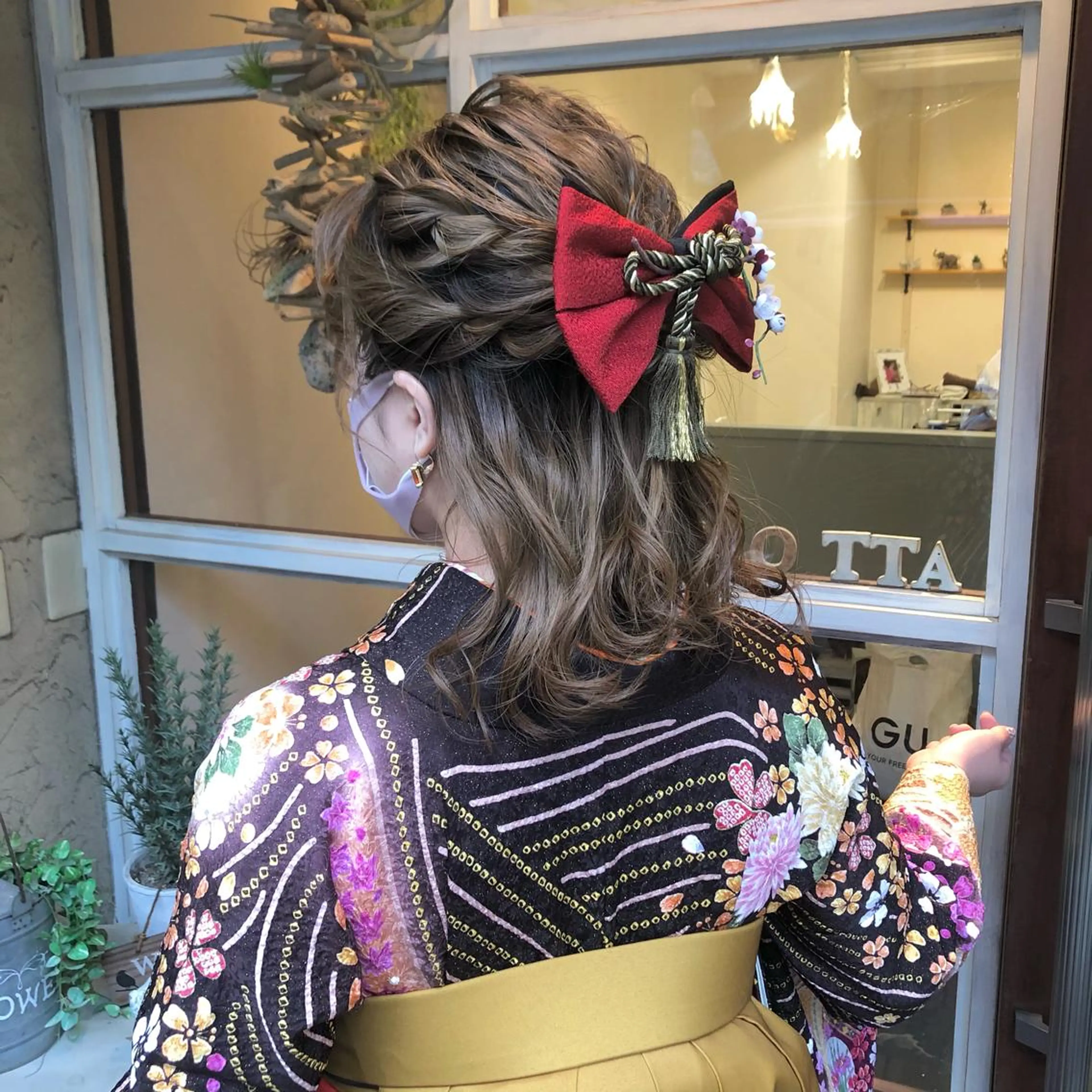 ヘアアレンジ ハーフアップ 卒業式のヘアスタイル ヘアセット ニイムラ ミキのヘアスタイル