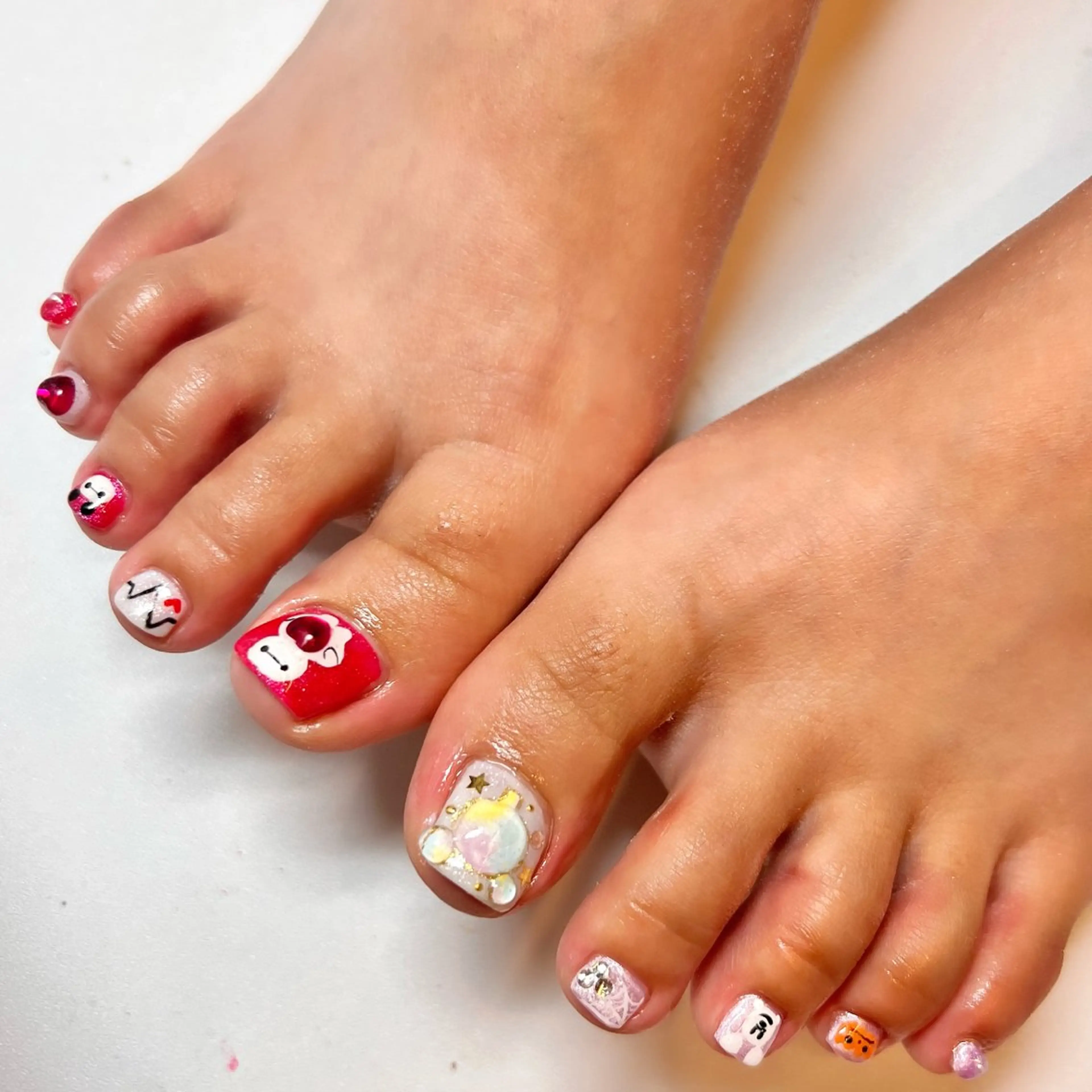 ネイル フットネイル clover nailのネイルデザイン