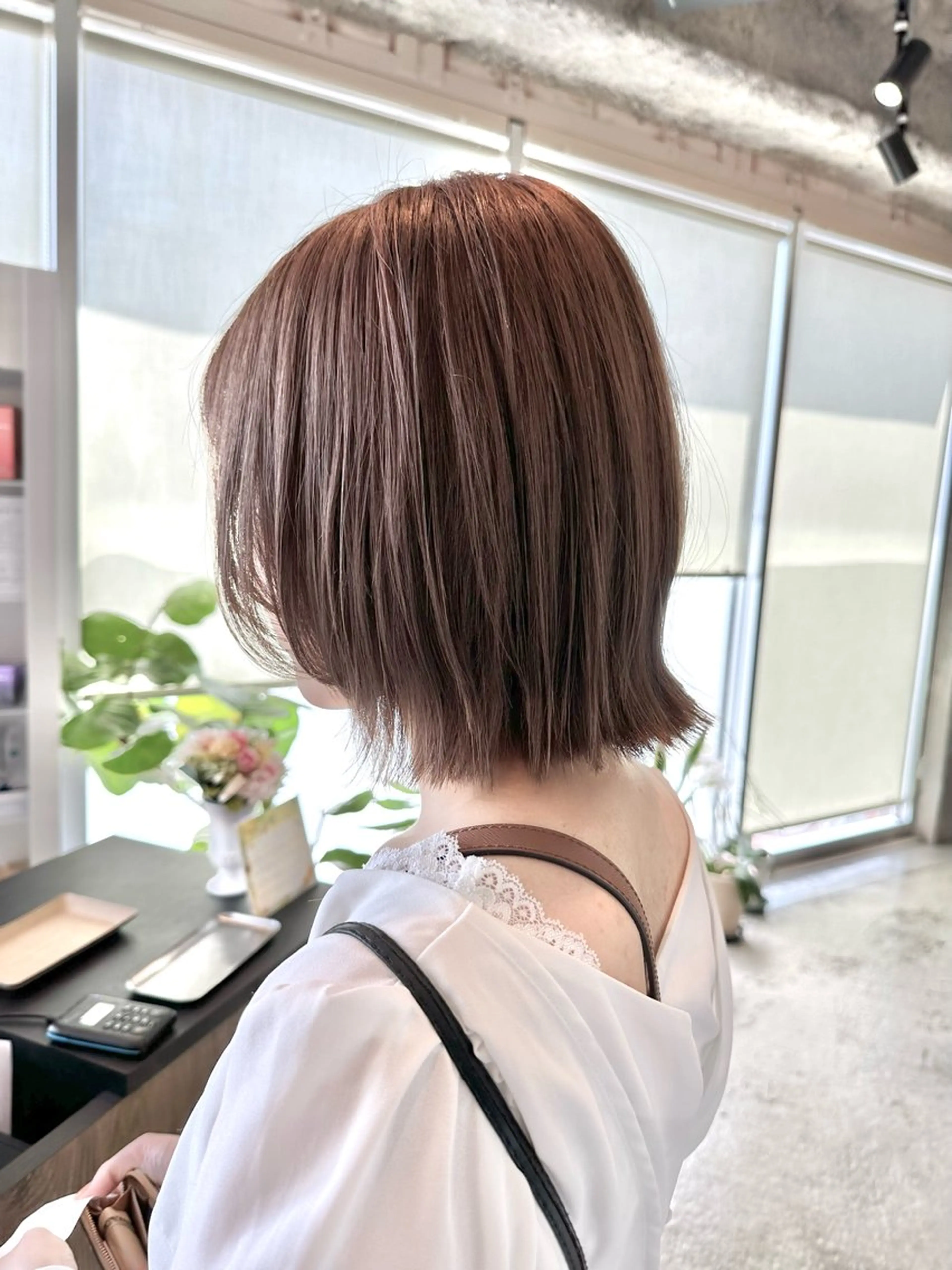 ミディアム カラー ヘアカラー トリートメント ✨髪質改善/ブリーチ /ショート高山のヘアスタイル