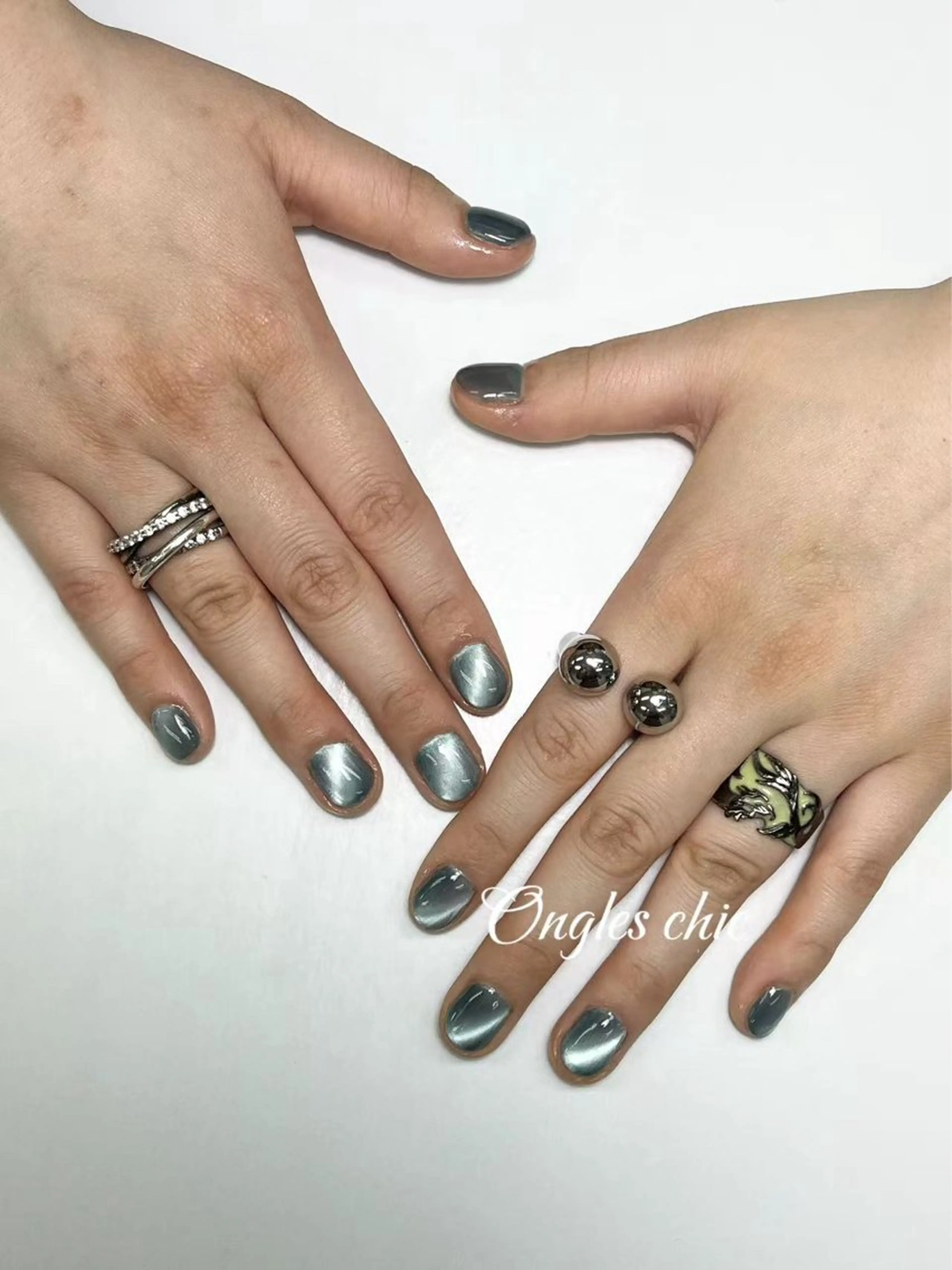 ネイル ハンドネイル ハンドケア ongles chicのネイルデザイン