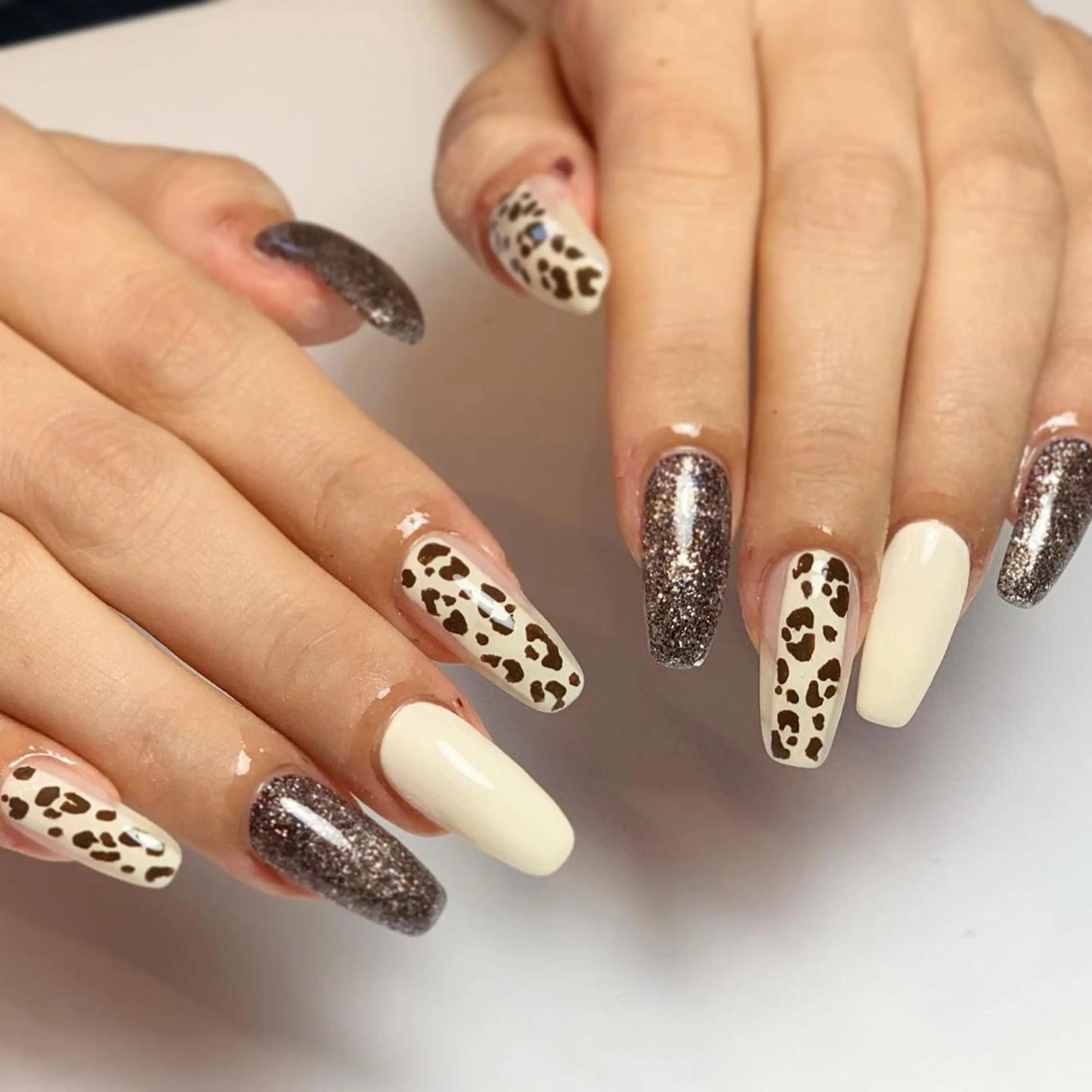 ネイル S♡JEWEL所属・S. JEWELのネイルデザイン