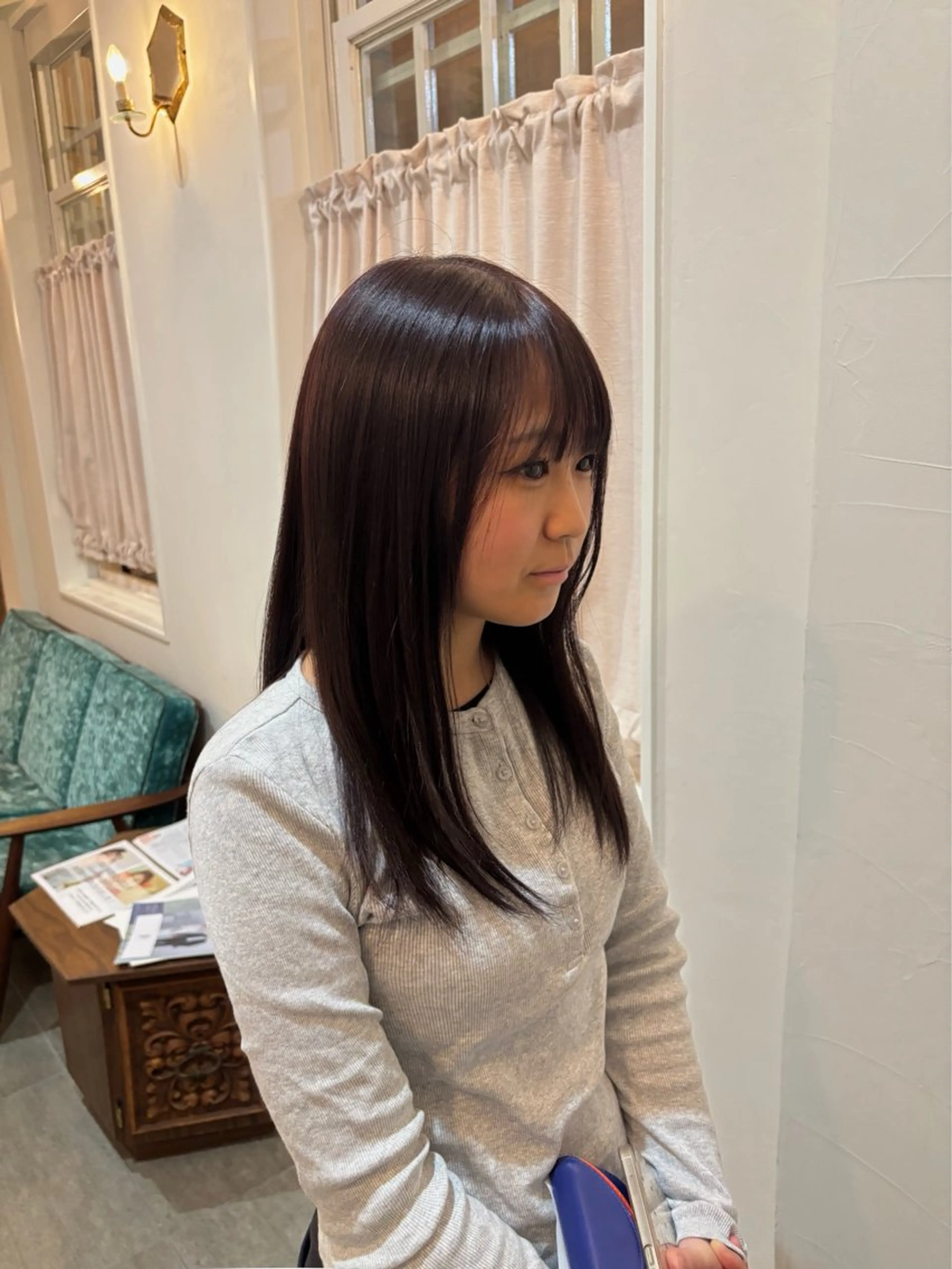 セミロング カラー ヘアカラー 兼子莉彩 ／暗髪🤎／暖色🍒のヘアスタイル