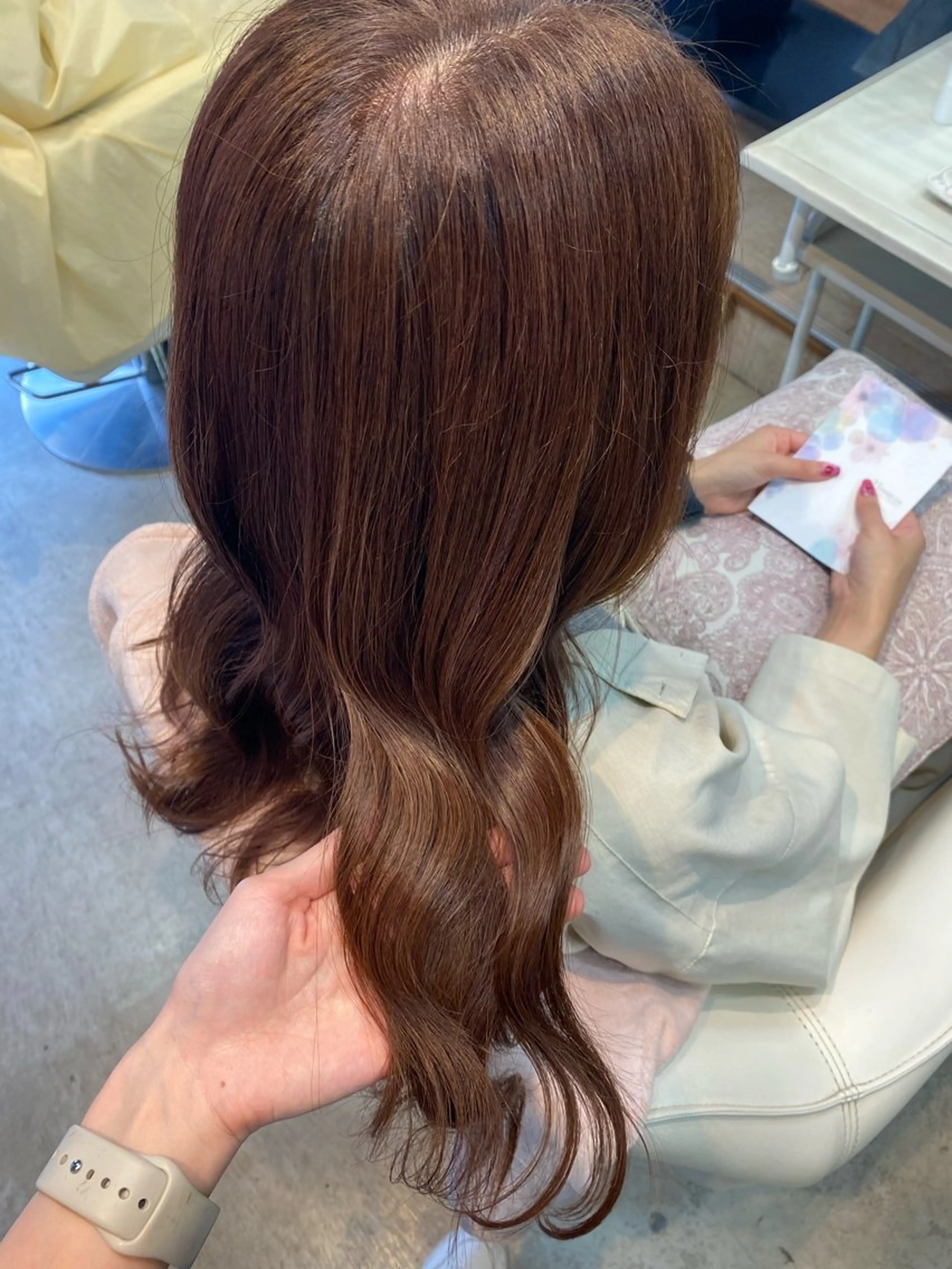 ロング ツヤ感カラー🎀 本美冴のヘアスタイル