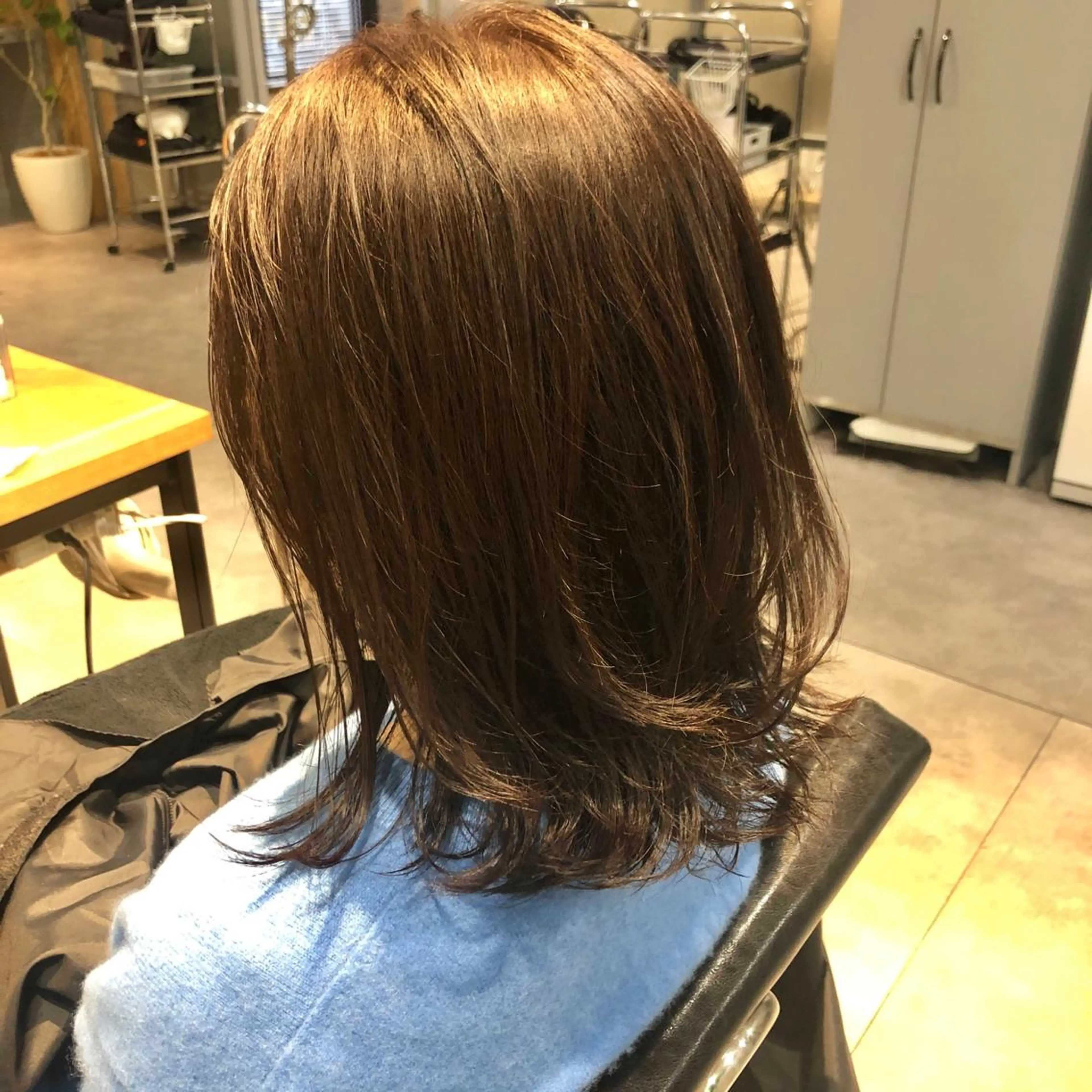 ミディアム ウルフカット 💫newi💫村上 孝一のヘアスタイル