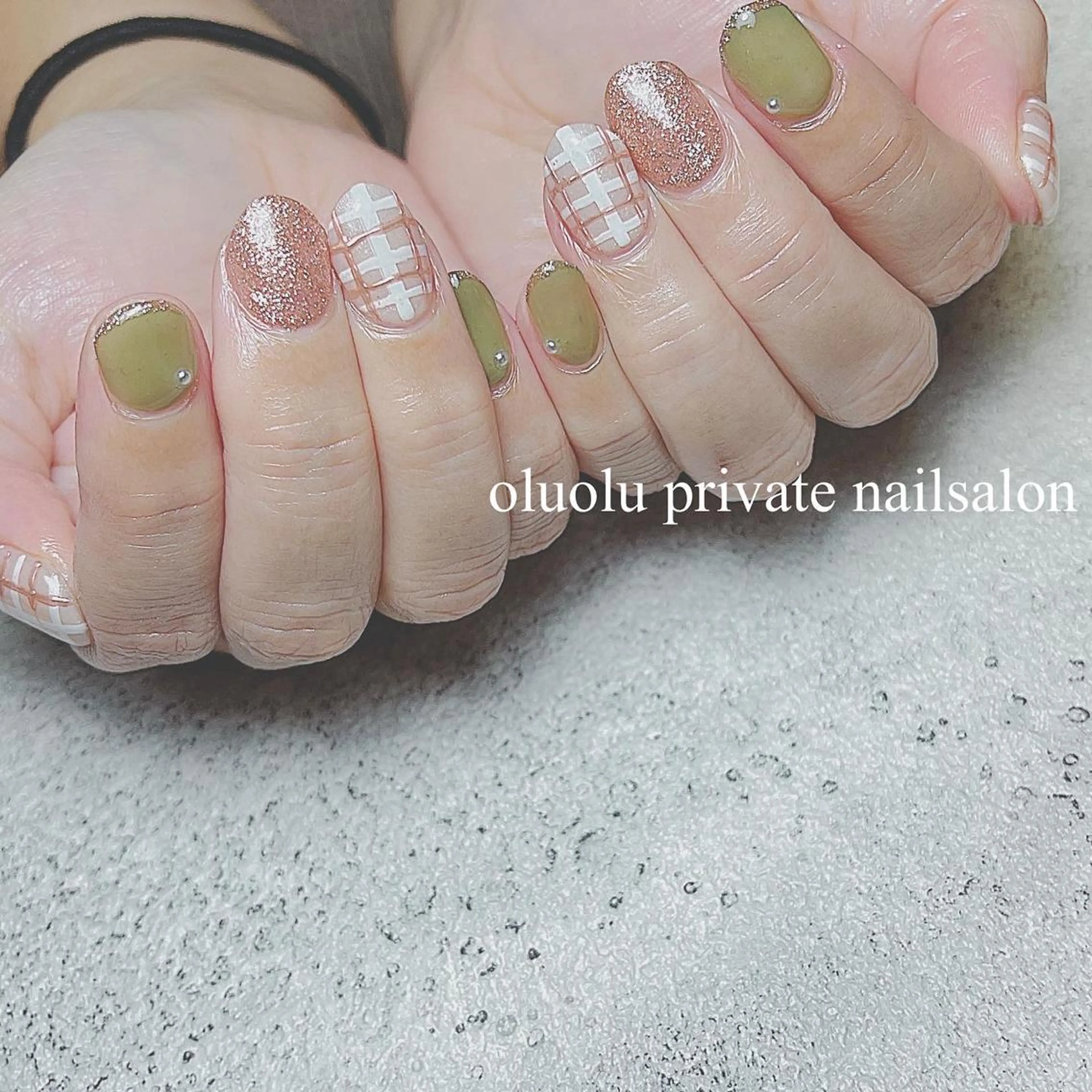 ネイル アートネイル フットネイル ジェルネイル グリーン ニュアンスネイル ハンドネイル 大村 紬華のネイルデザイン