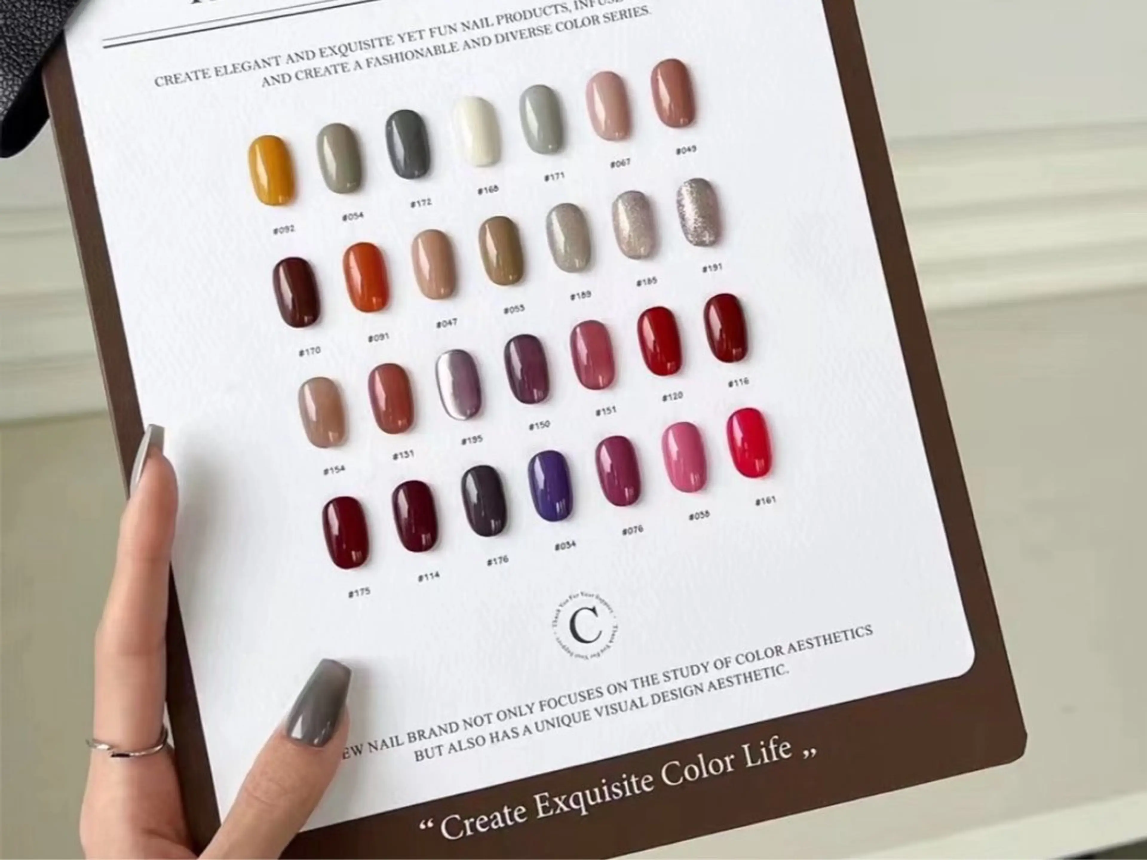 ネイル lucky nail 歌舞伎町のネイルデザイン