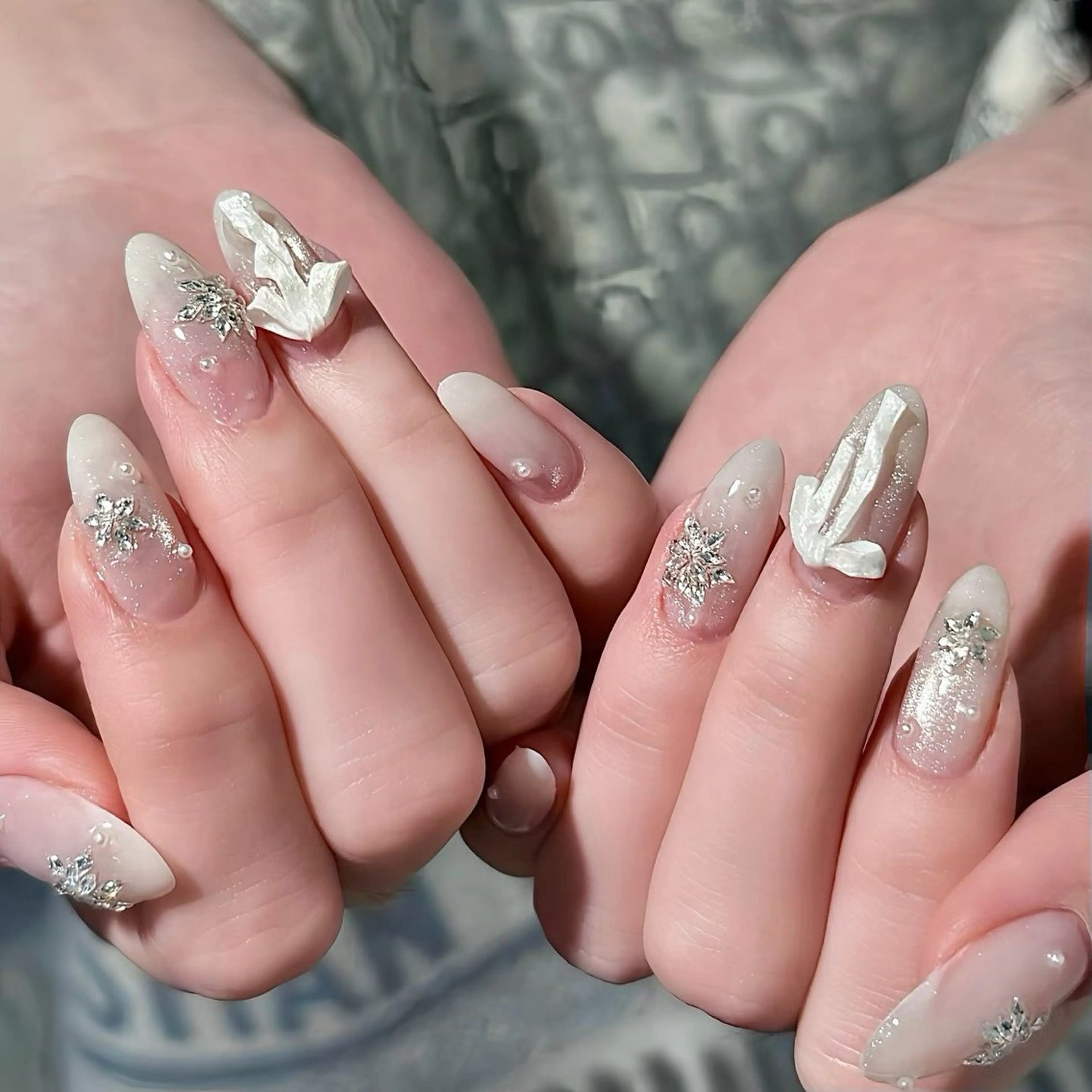 ネイル アートネイル チークネイル 長さ出し フレンチネイル ジェルネイル ハンドネイル ハンドケア 🦋Yumi Nail🦋ニノのネイルデザイン