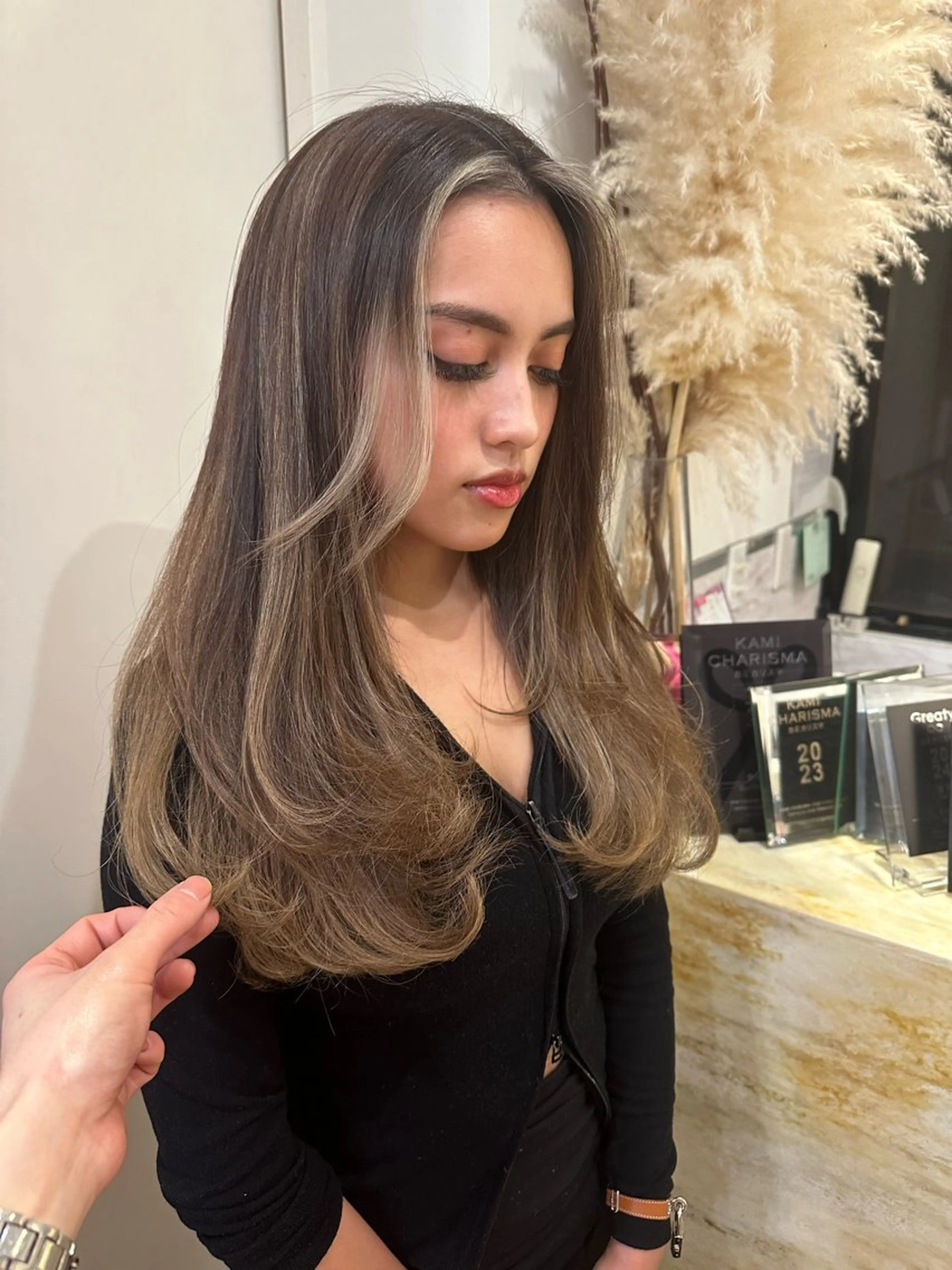 『水曜日限定前髪ある方限定🐶』『レイヤースタイル』カットモデル＋最高級保湿トリートメント🐦‍🔥の写真