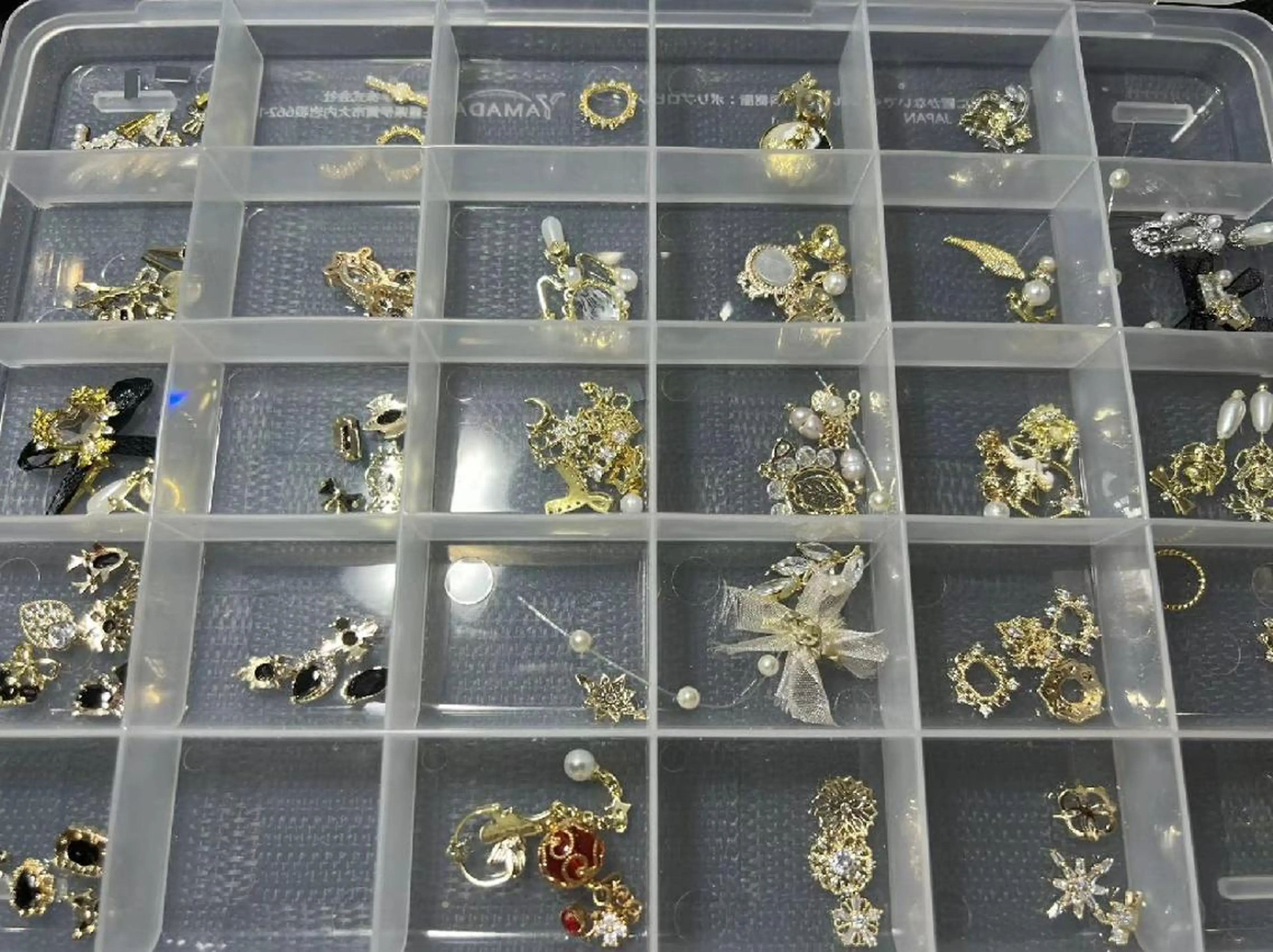 ネイル N. サロン所属・Theone栄店 田口のネイルデザイン