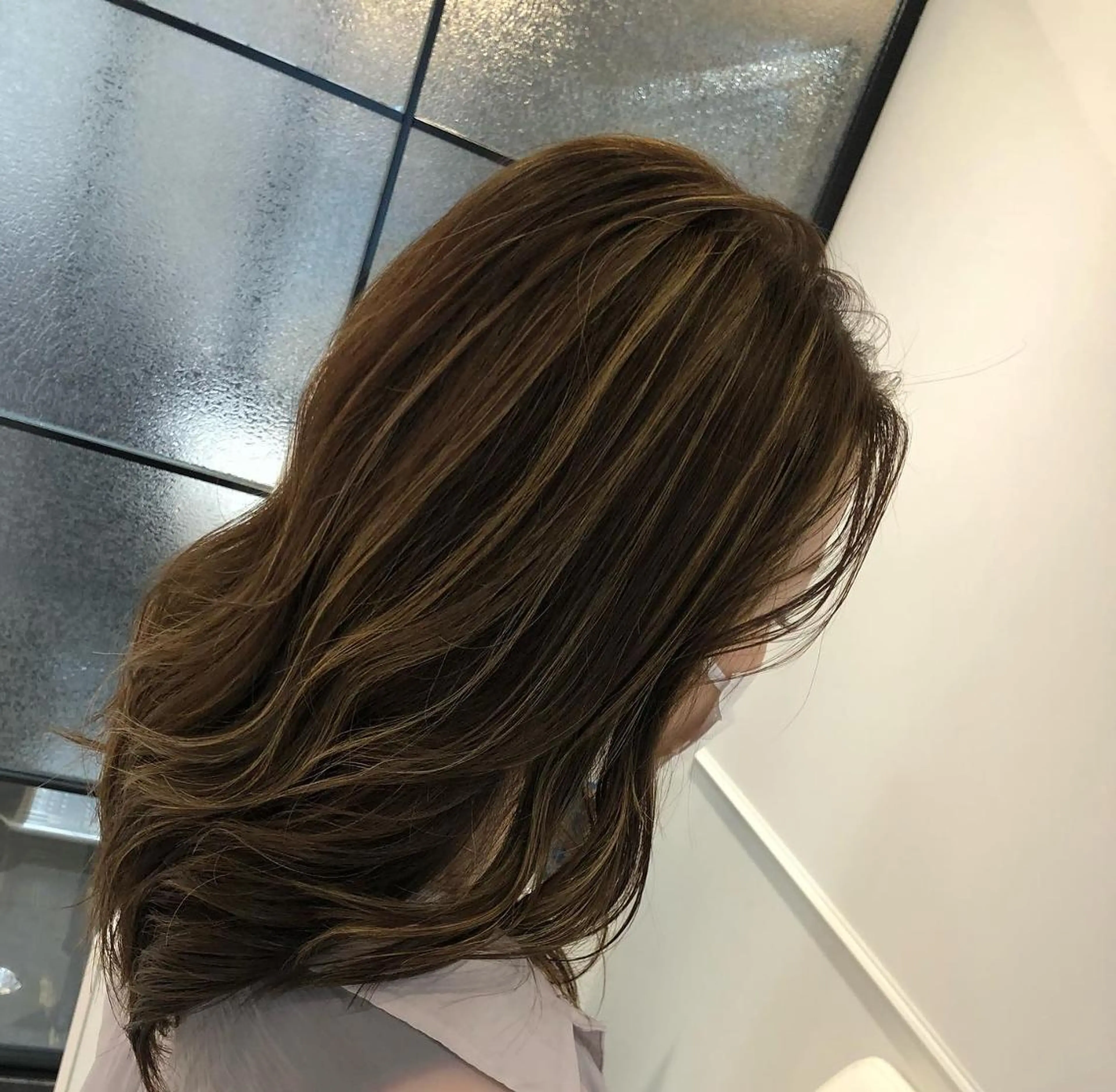 ミディアム カラー ハイライトカラー ハイライト -5歳大人ﾊｲﾗｲﾄ ✨津嘉山のヘアスタイル