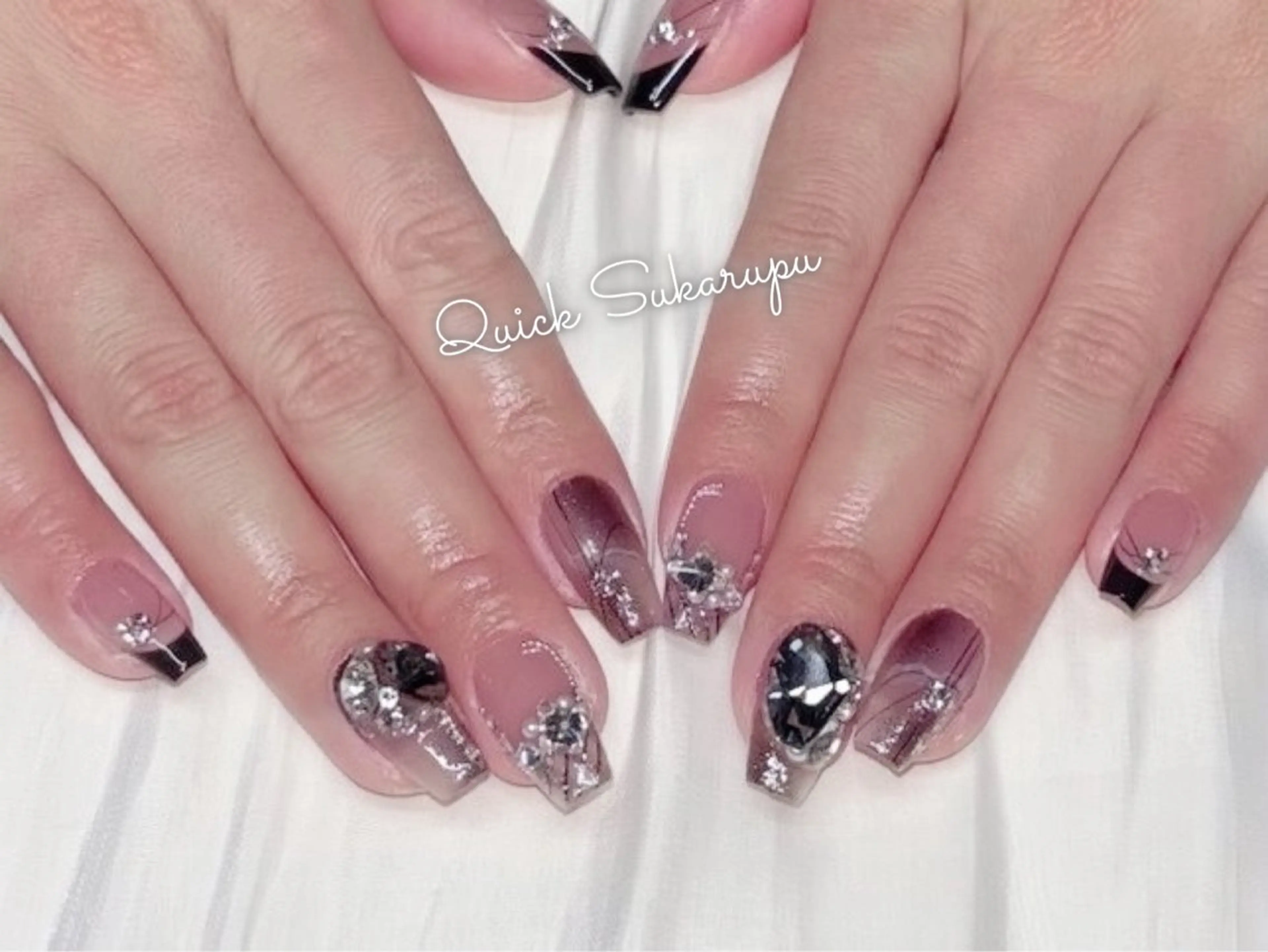 ネイル ハンドネイル Quick Sukarupu 高田馬場店所属・Quick Sukarupuのネイルデザイン