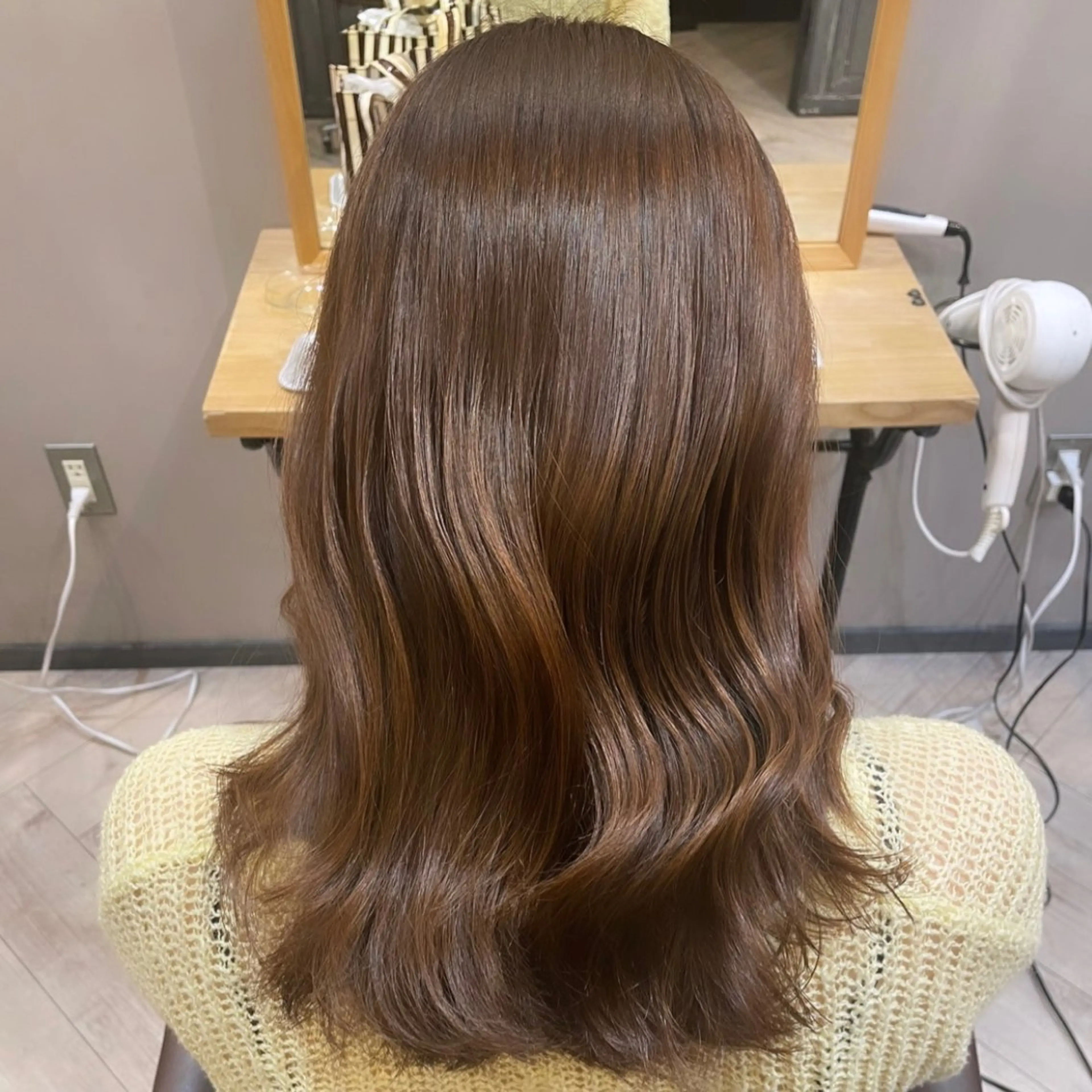 カラー 谷口 真衣のヘアスタイル
