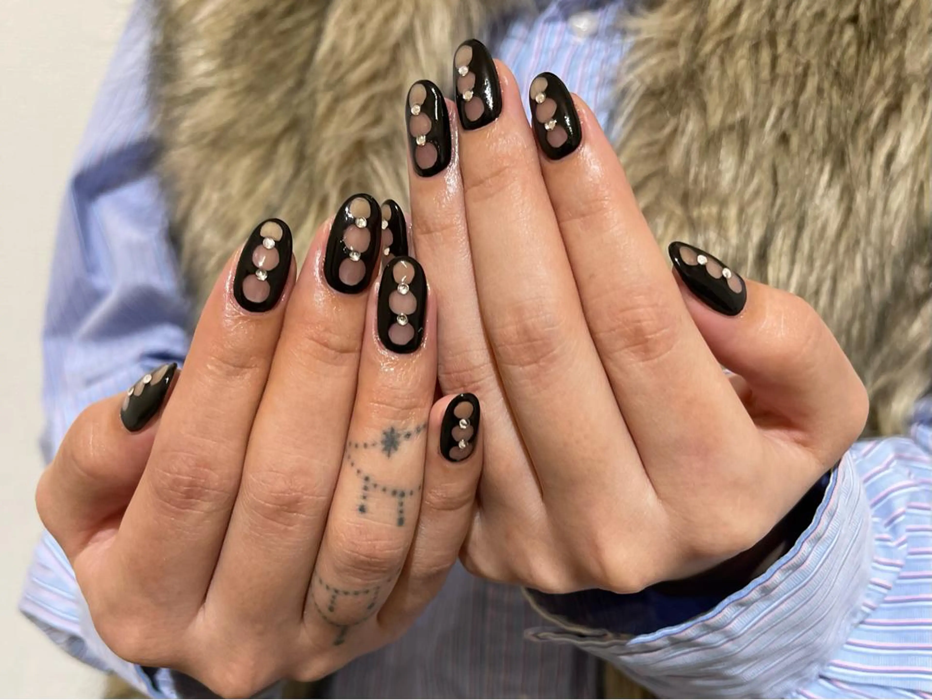 ネイル 8113 海外/y2k/韓国のネイルデザイン