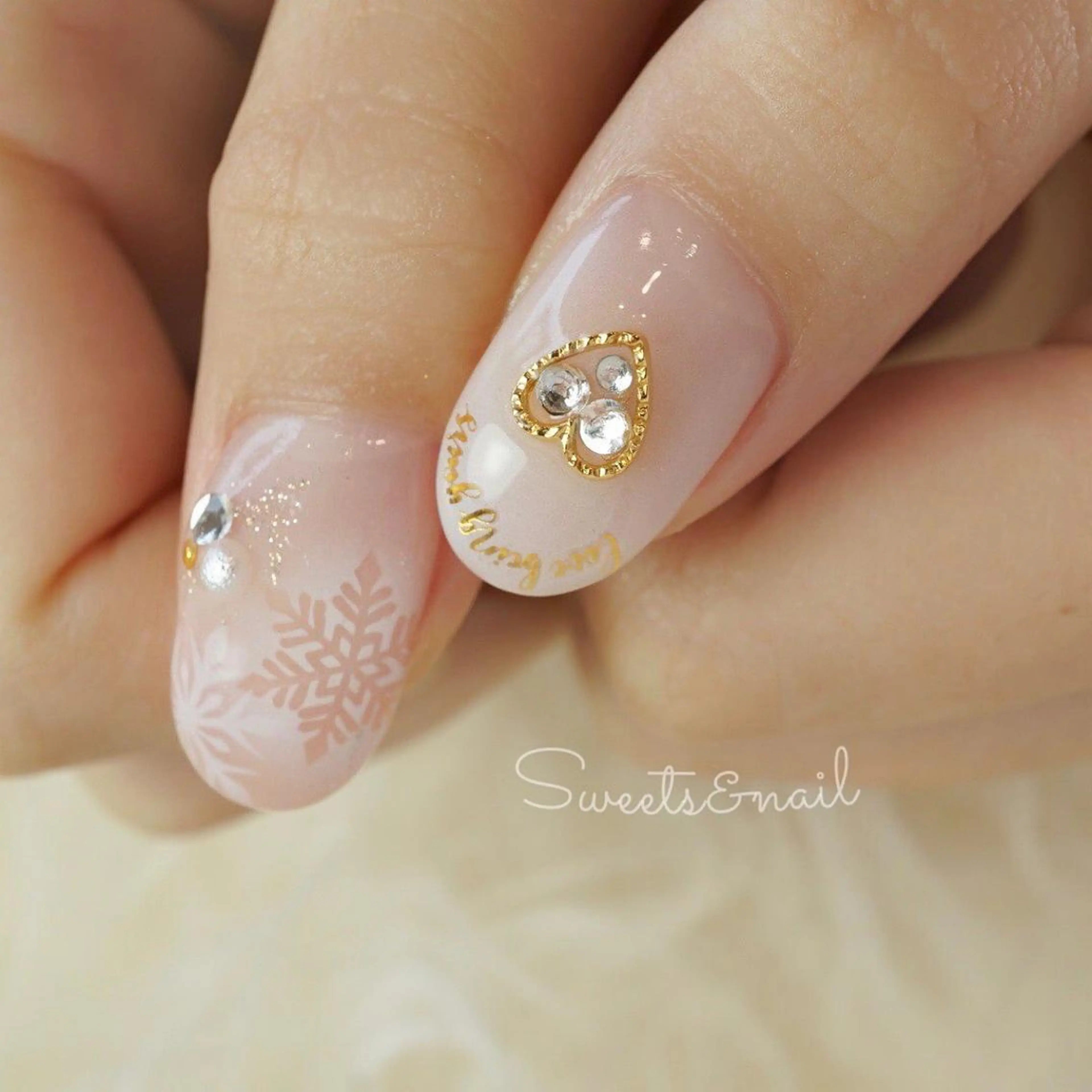 ネイル アートネイル ジェルネイル ガーリー ゴールド グラデーション Sweets＆ nail みなこのネイルデザイン