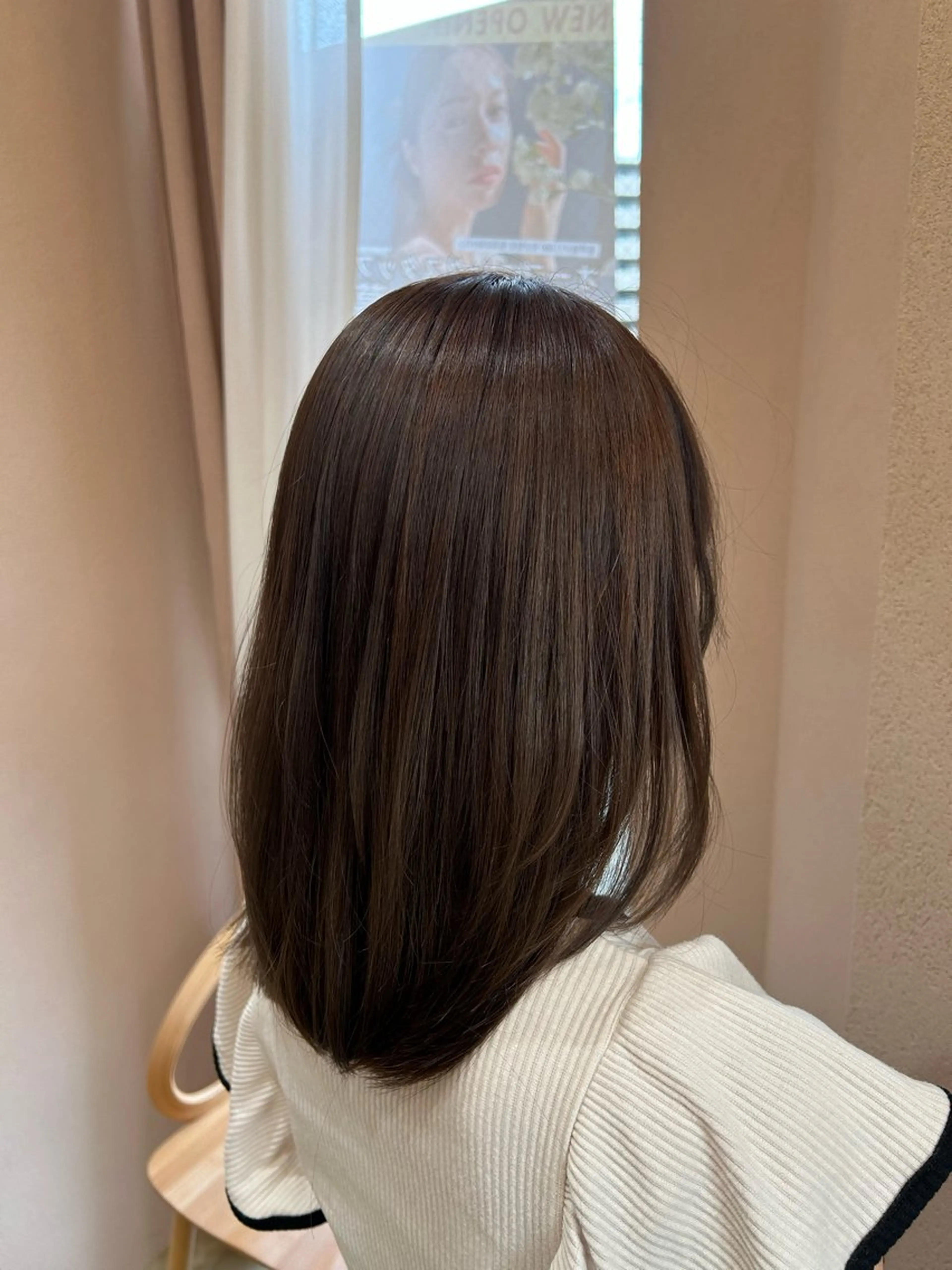 ミディアム レイヤー/艶髪カラー 🌷油科あい🌷のヘアスタイル