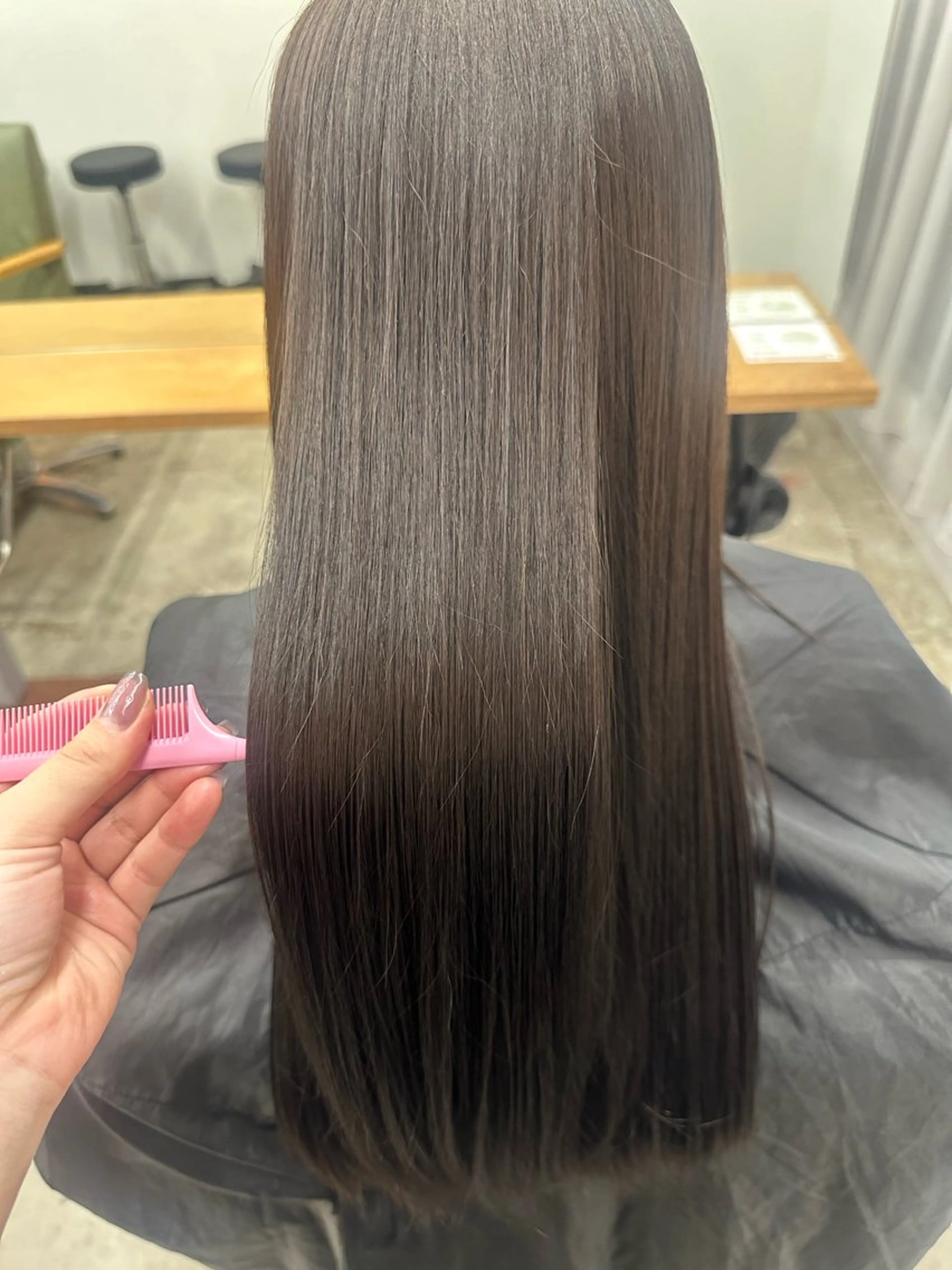 ロング カラー s u z uのヘアスタイル