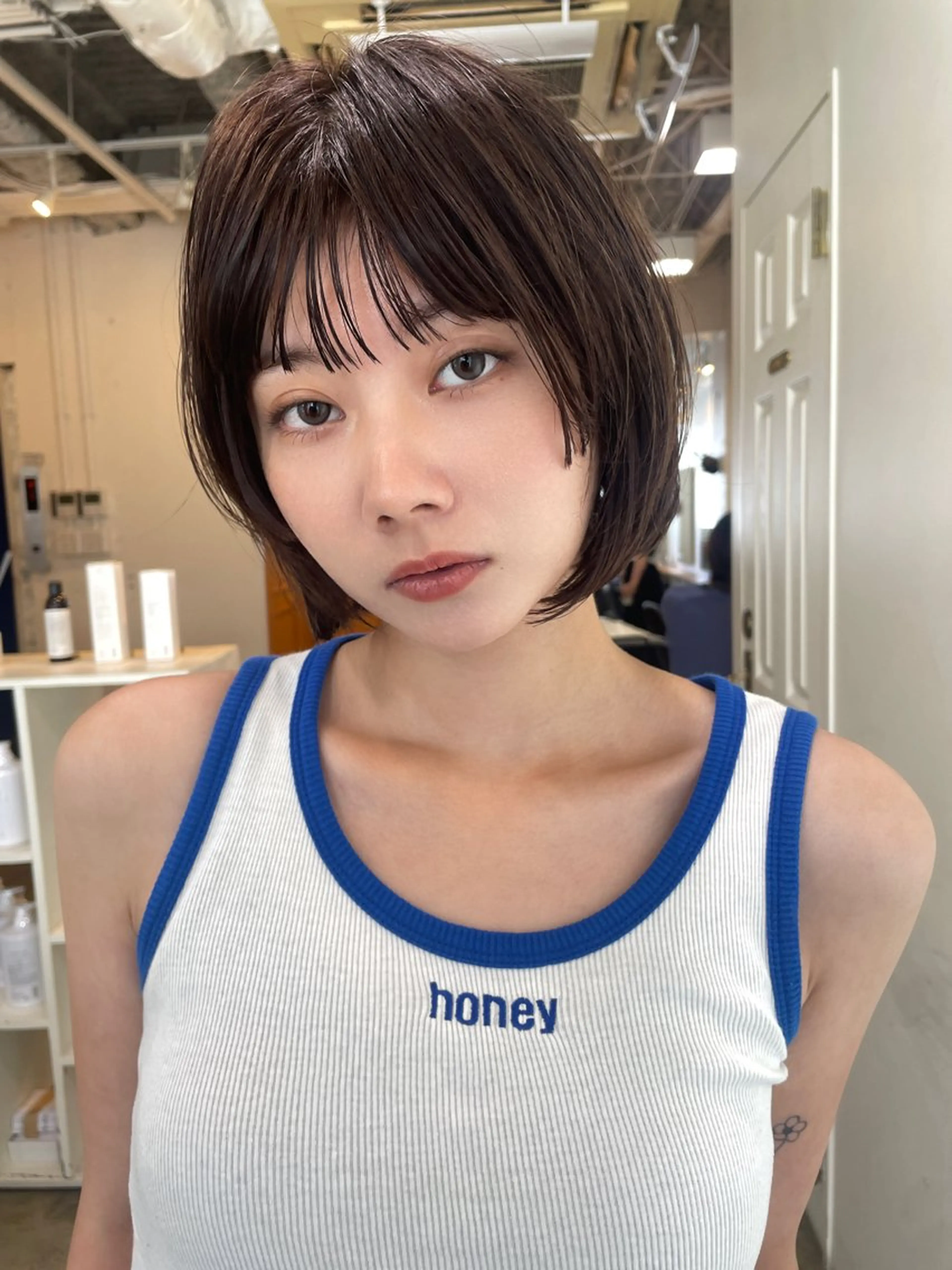 ショート カラー ボブ カット ヘアカラー トリートメント レイヤー／似合わせ TAKUYAのヘアスタイル