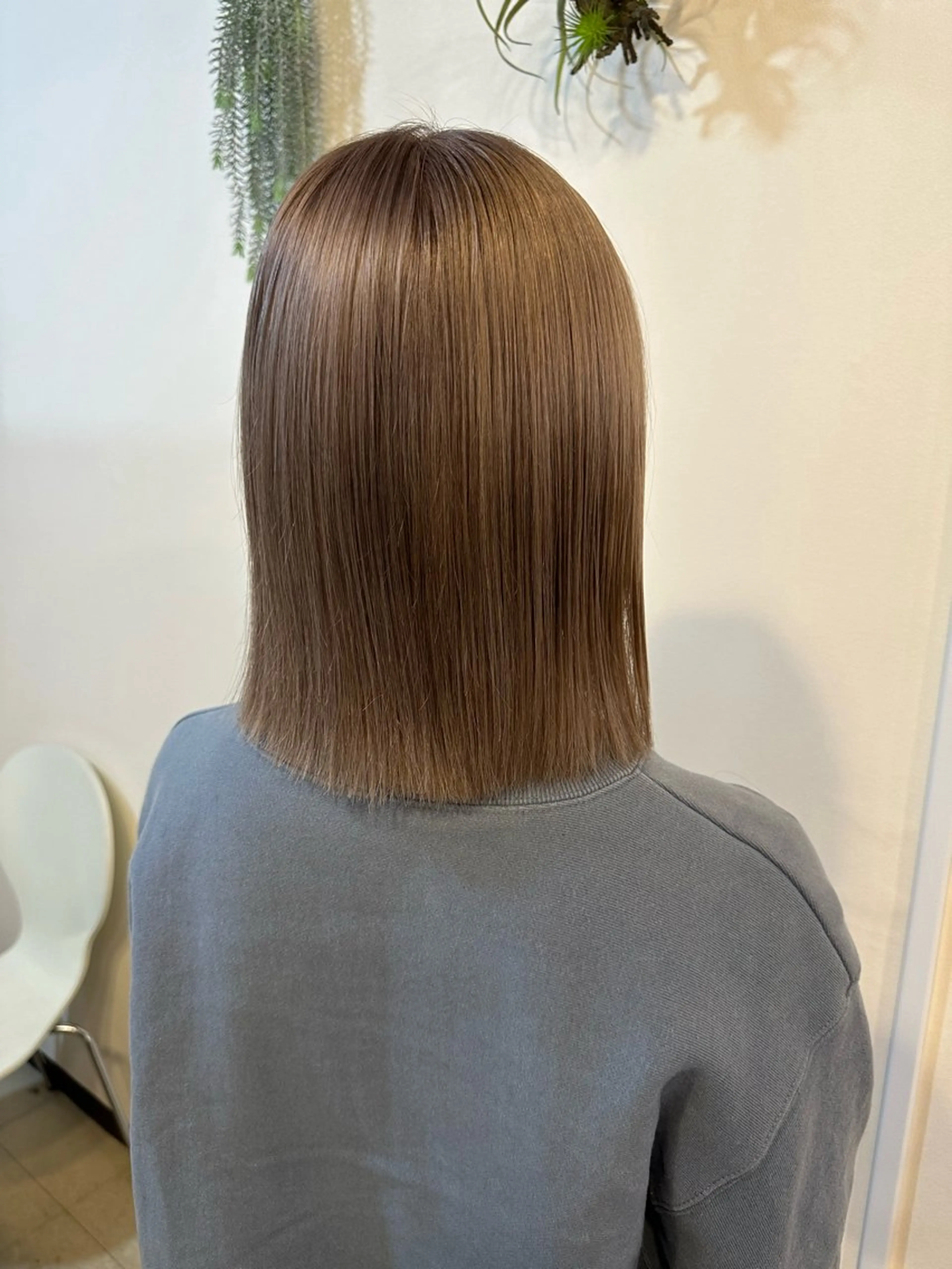 カラー ベージュカラー ミルクティーベージュ ヘアカラー Sherry/R 三川町　木村祐里奈のヘアスタイル