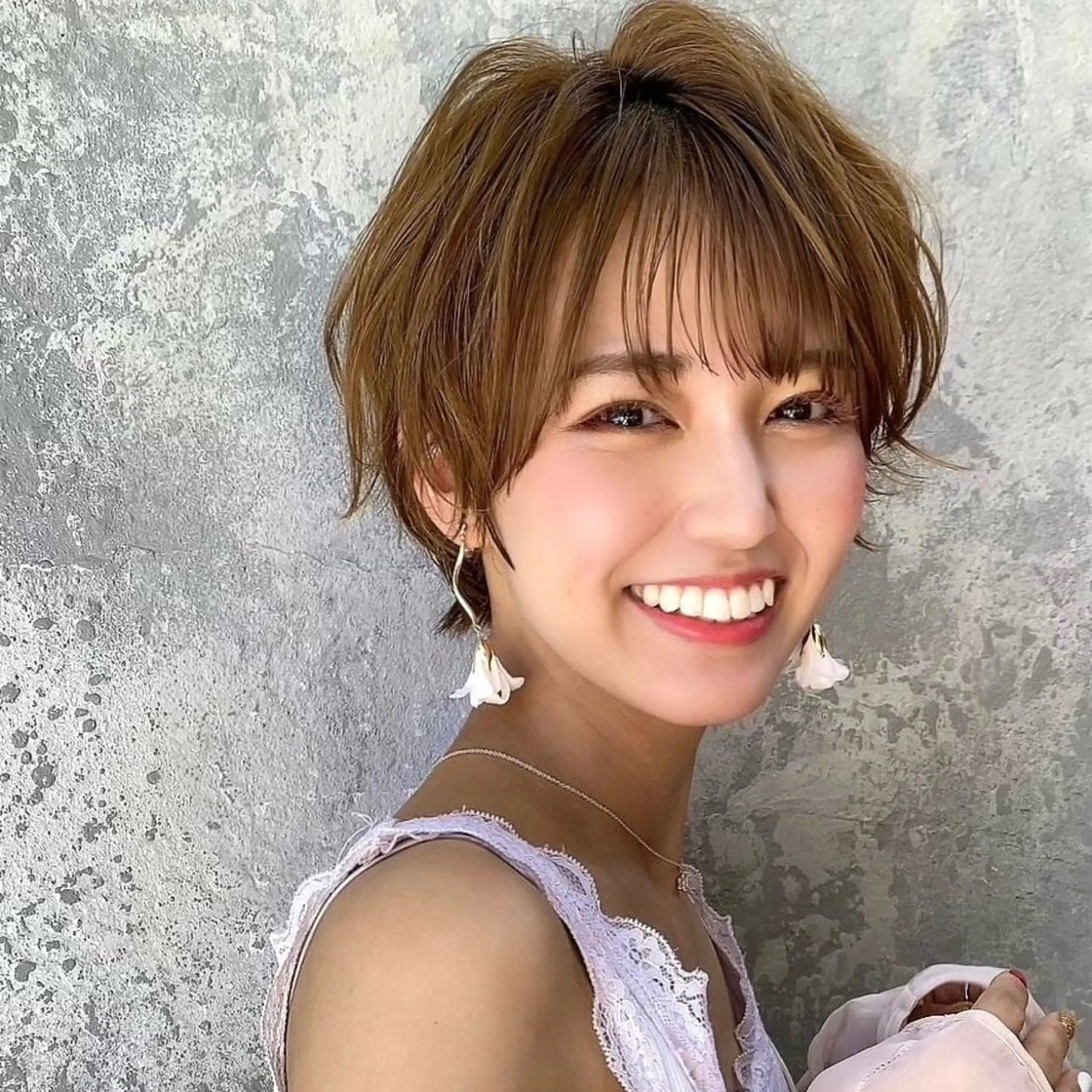 ショート NeiRo　錦糸町所属・ブリーチ/髪質改善/ アフロ美容師しゅんのヘアスタイル