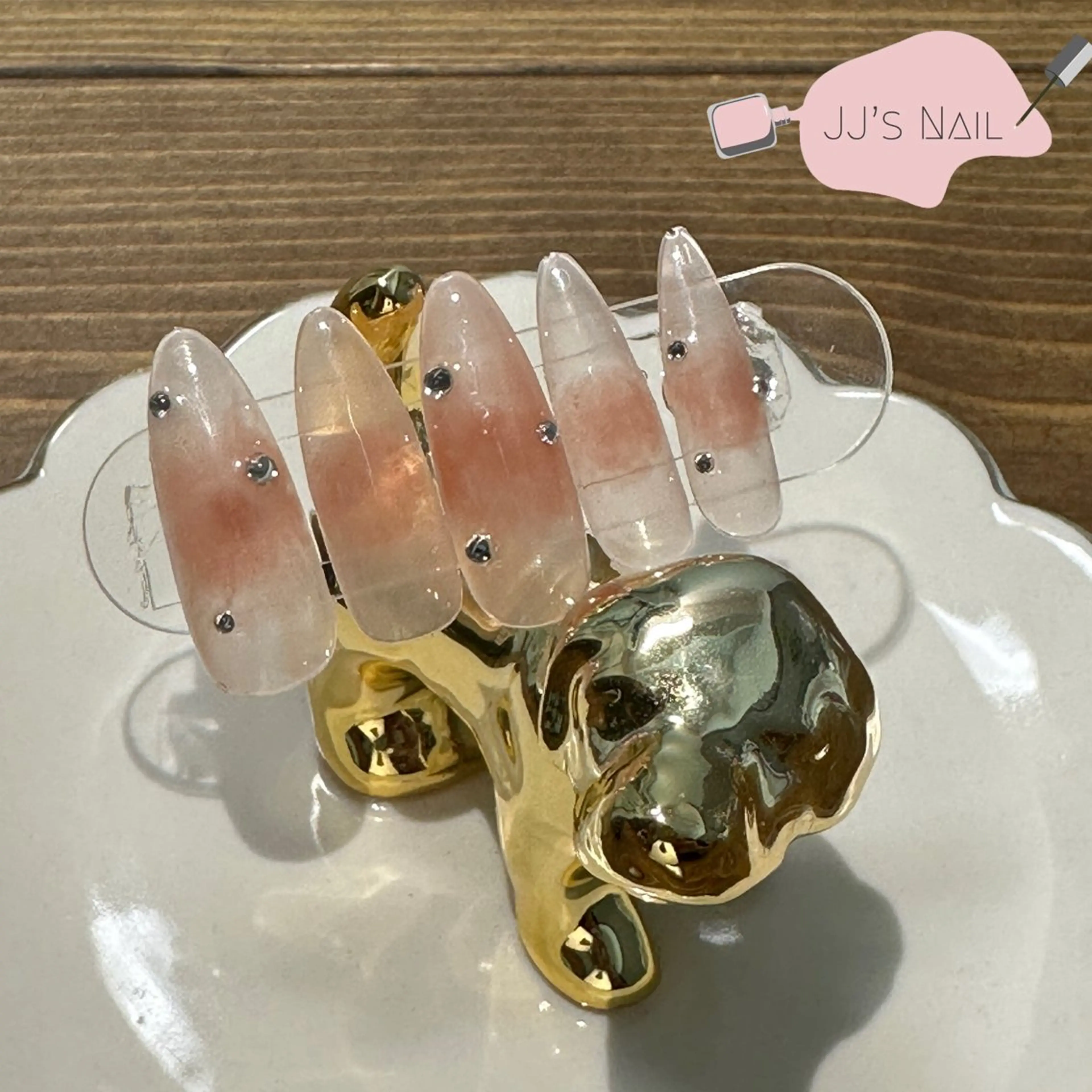 ネイル ハンドネイル JJ’s Nail🐶のネイルデザイン