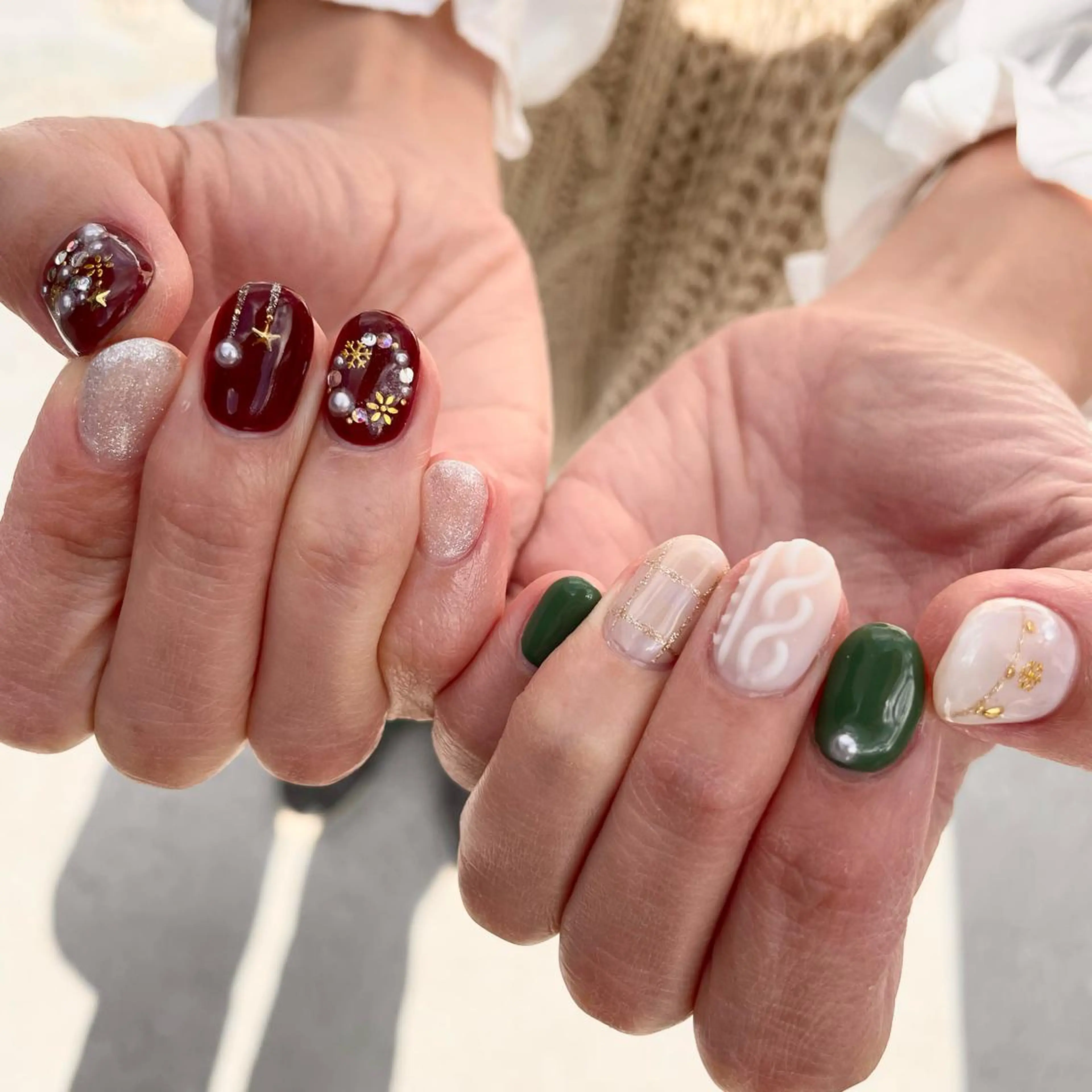 ネイル 冬ネイル クリスマス ハンドネイル Sea  nail by emaのネイルデザイン