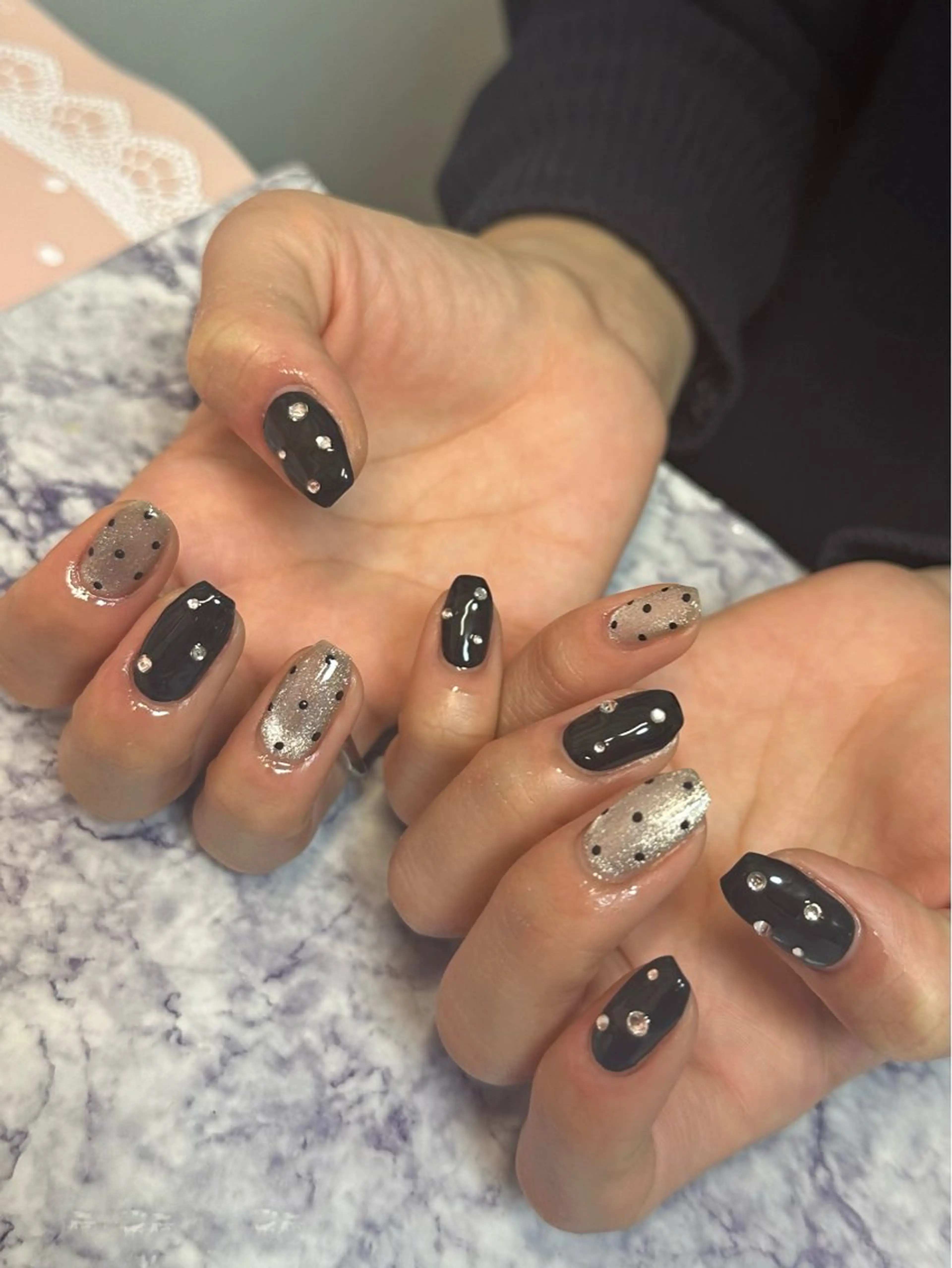 ネイル ハンドネイル フットネイル Pretzels🥨 【プレッツェル】ミウのネイルデザイン