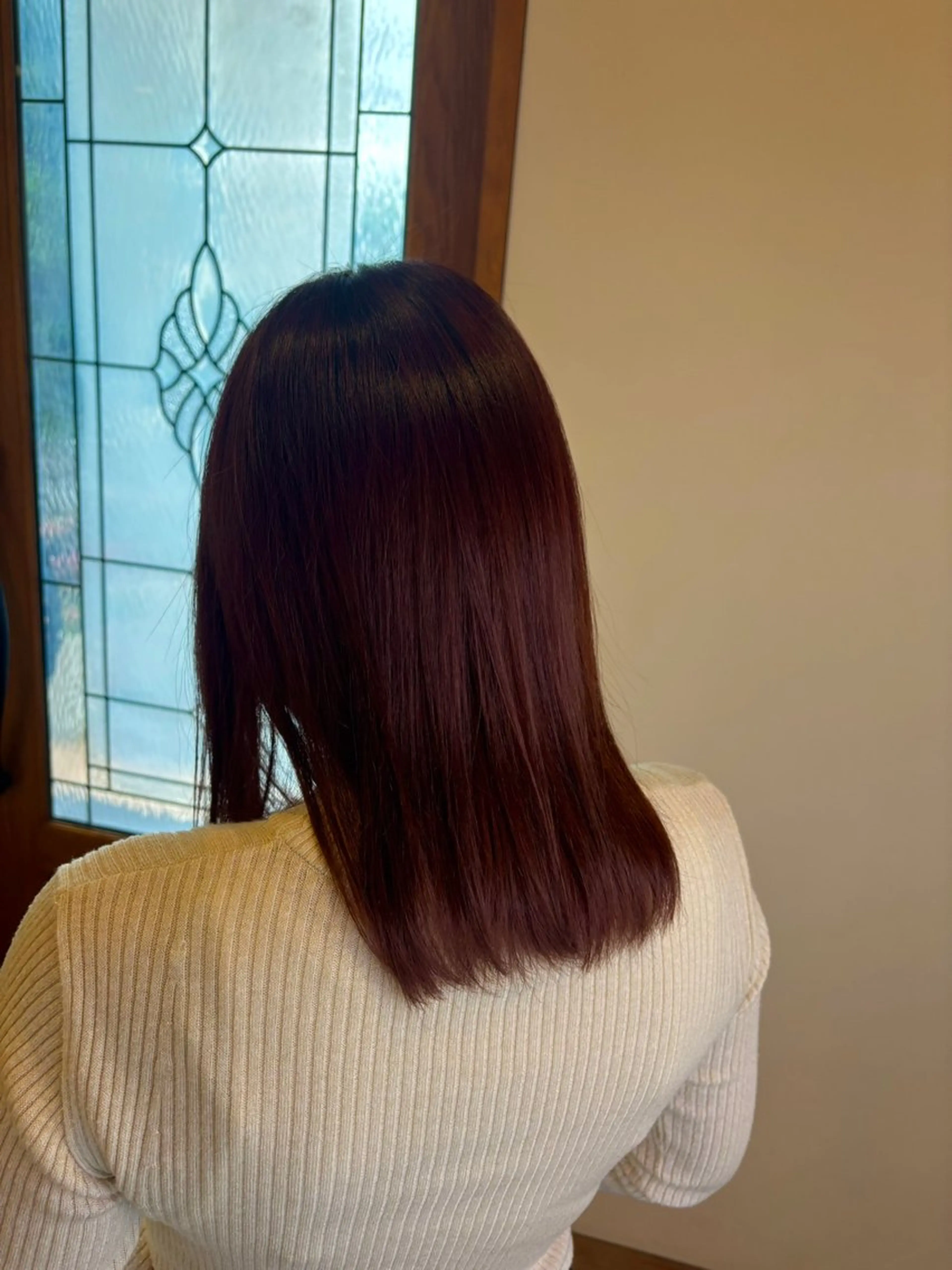 カラー ヘアルームflat かなみのヘアスタイル