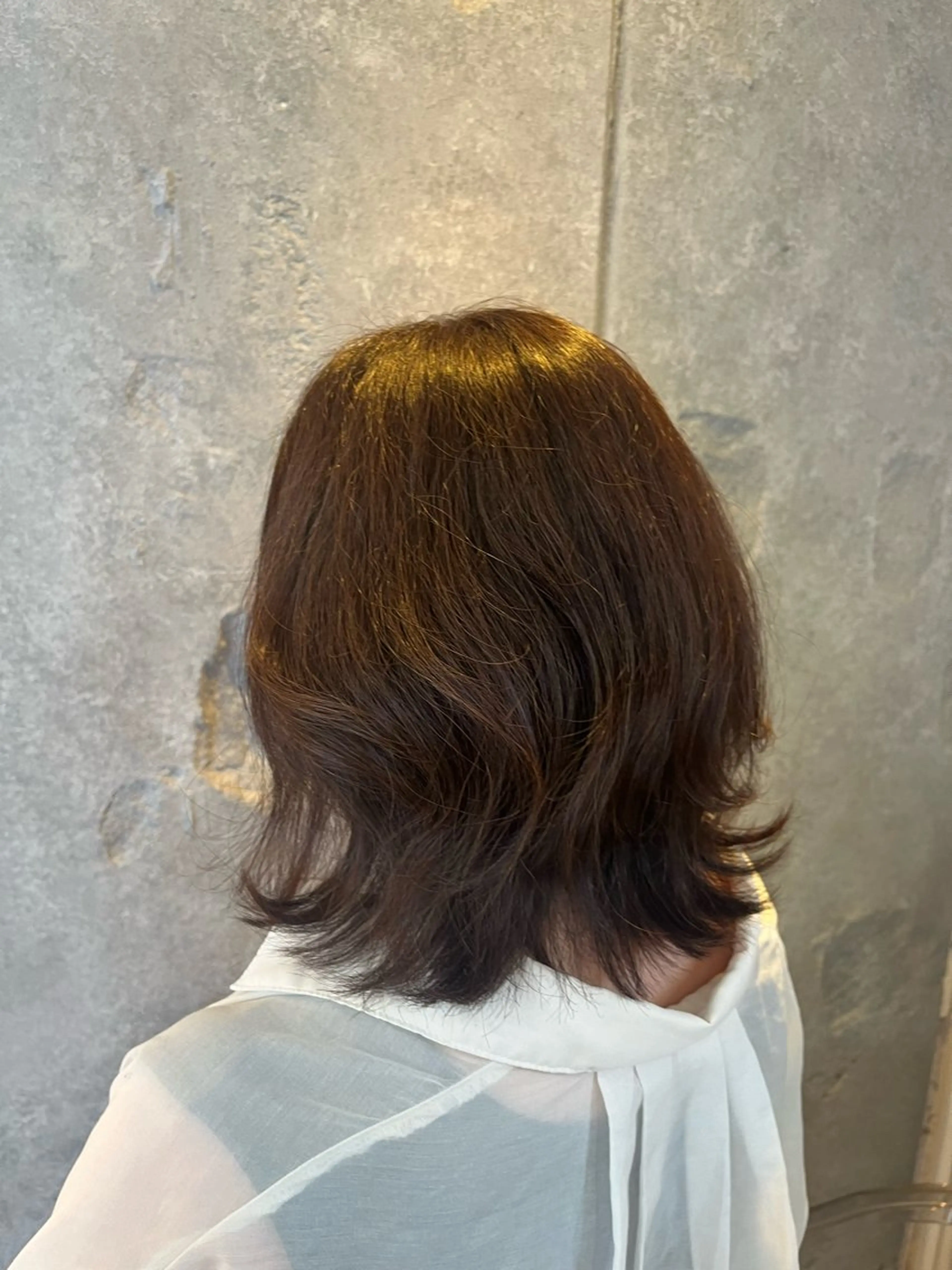 ミディアム ボブ くびれヘア ハイライト レイヤーカット HAIR DESIGN vif所属・大久保 遥日のヘアスタイル