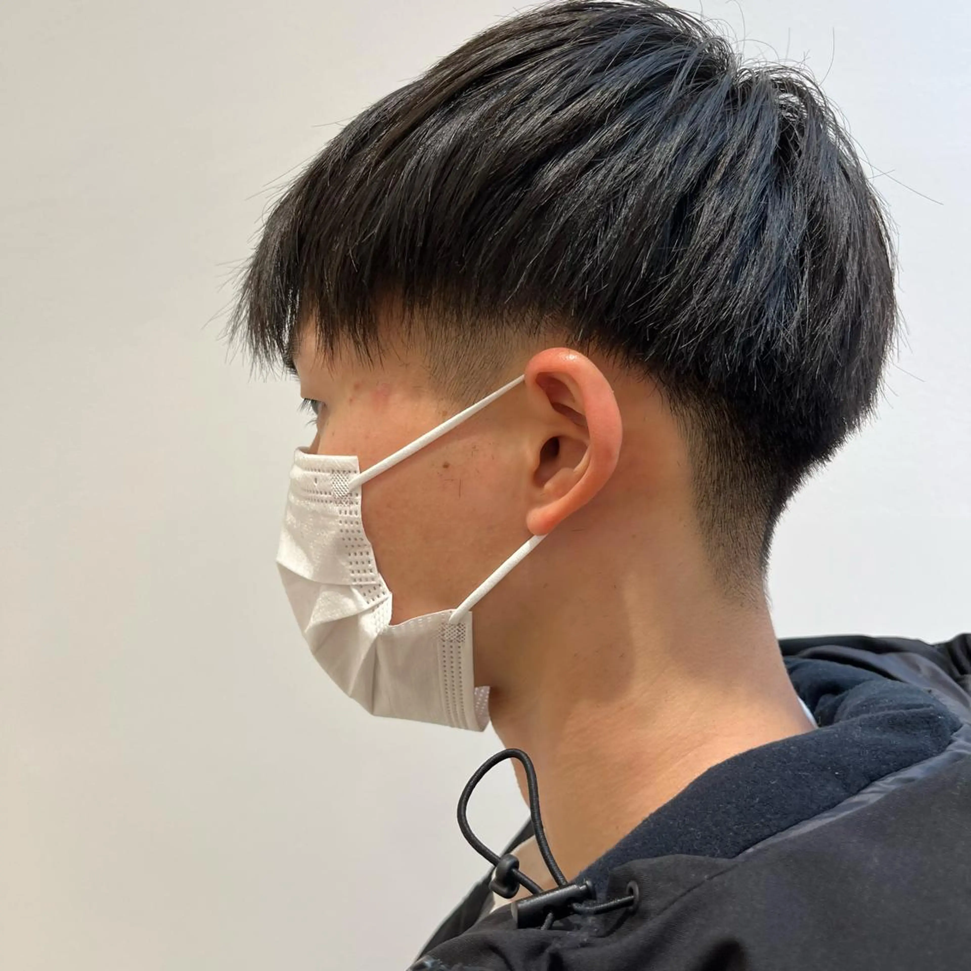 メンズ ツーブロック カット 🐺ウルフ× ハイトーン🐺MOEのヘアスタイル