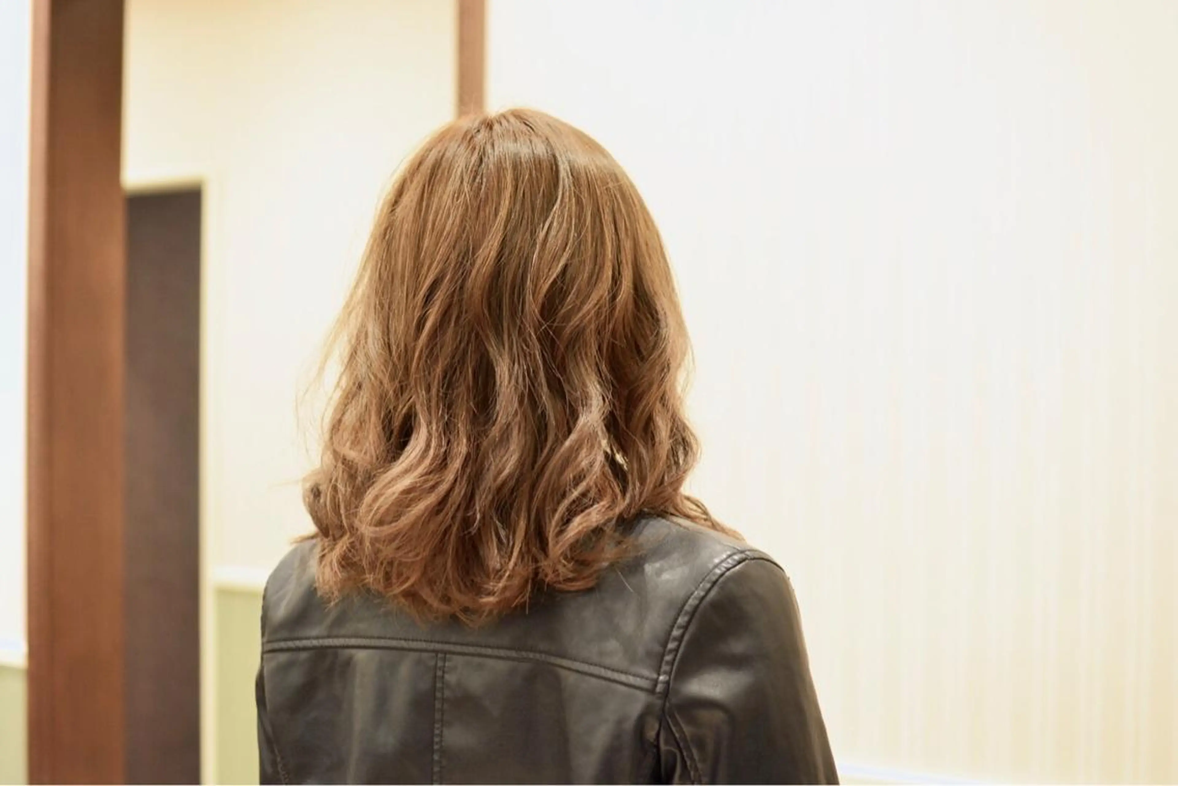 ミディアム times salon  by blink所属・信原 獎人のヘアスタイル