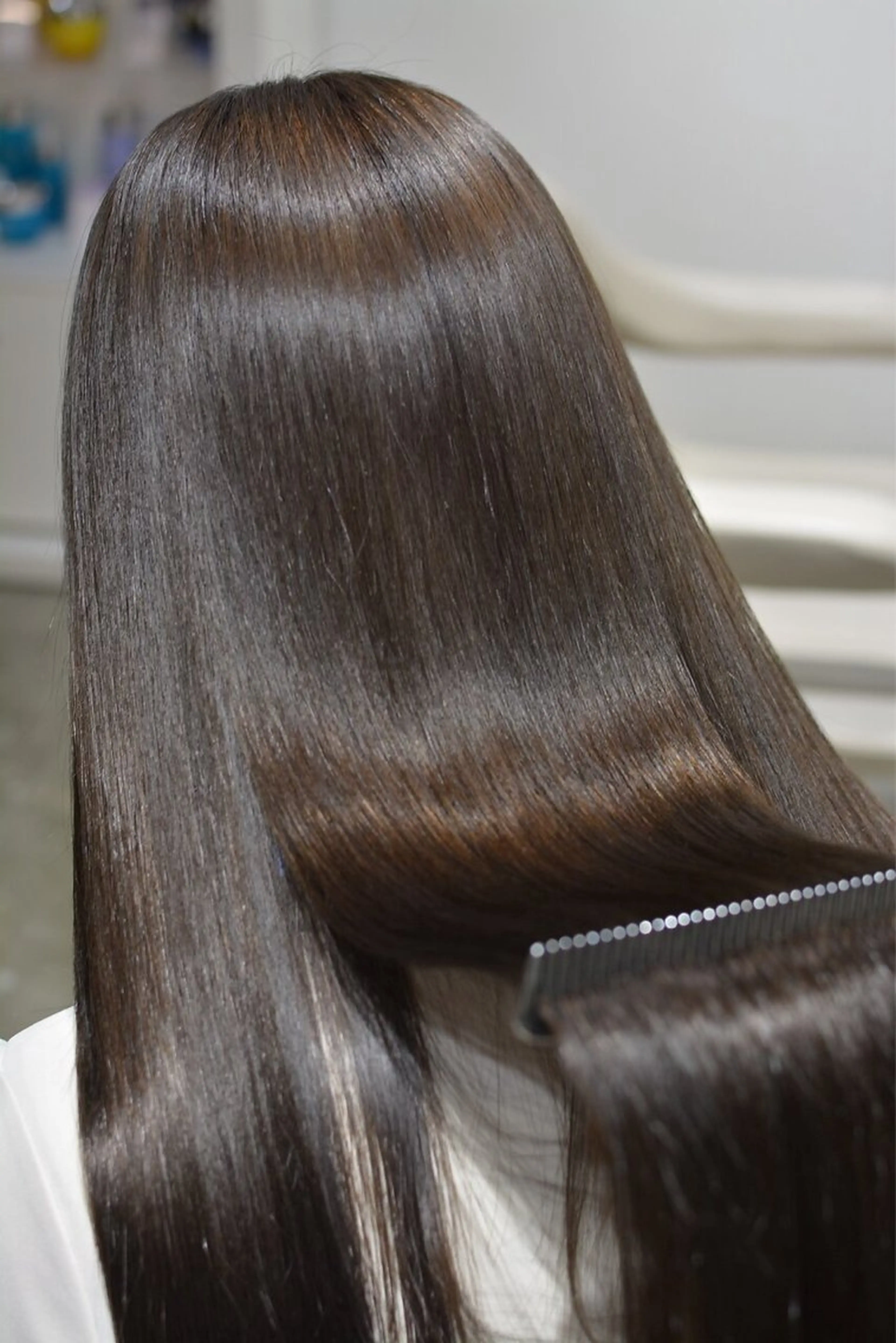 酸性ストレート+カット🫧✨🧵🪡薬剤についてしっかり事前カウンセリングし、髪の状態に合わせて薬剤を何種類か塗り分けの写真