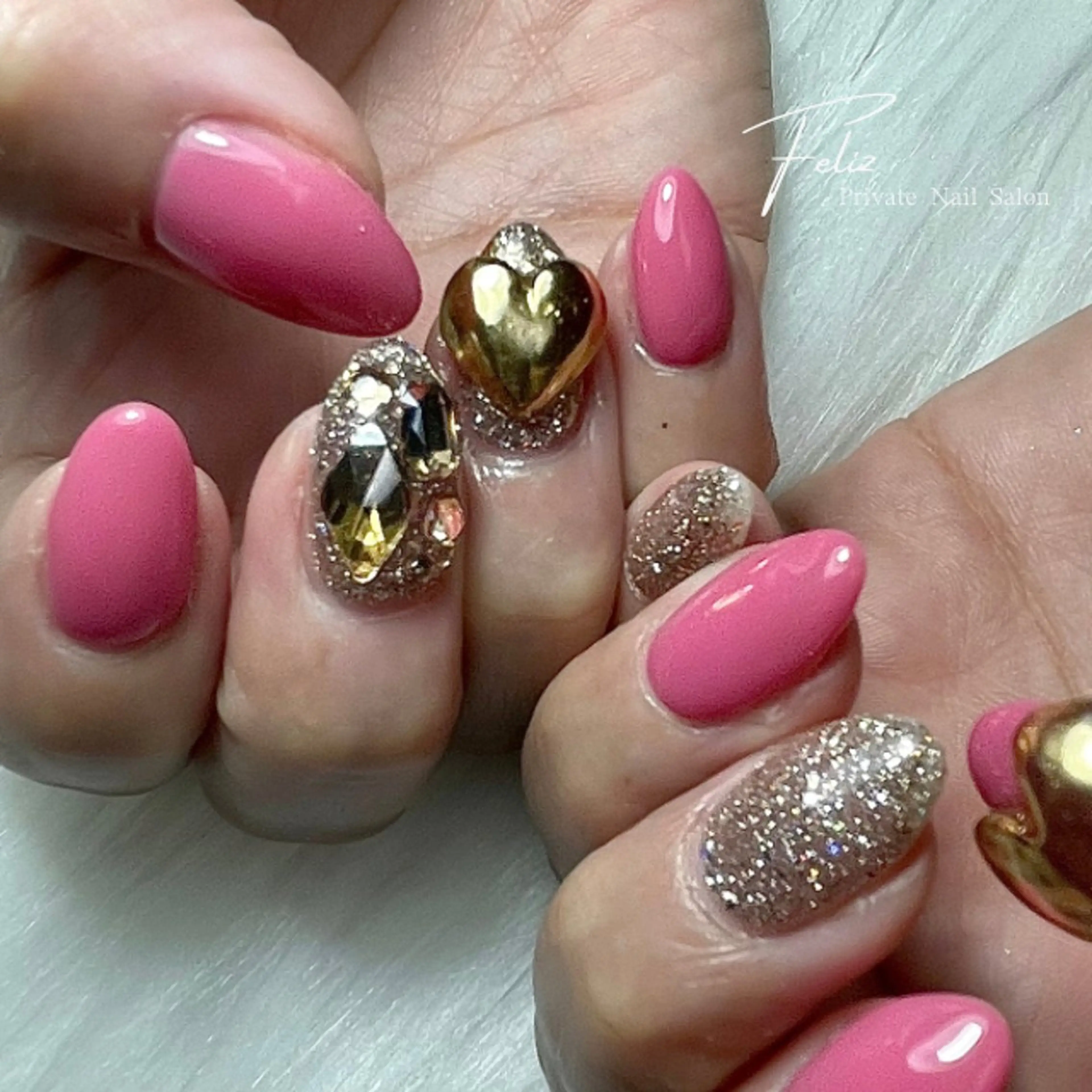 ネイル ハンドネイル ハンドケア Feliz所属・Feliz 楽しいネイルサロンのネイルデザイン