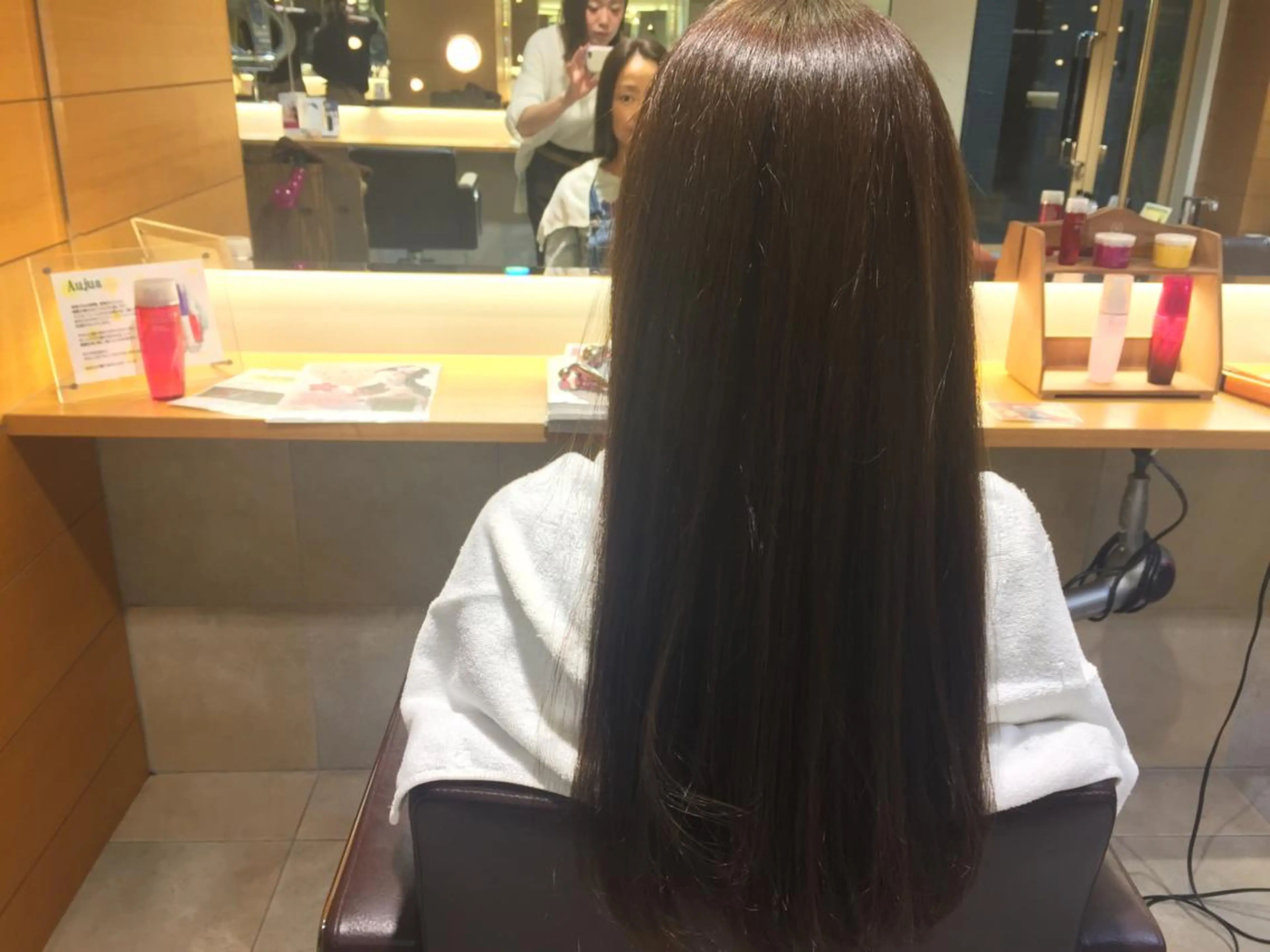 ロング カラー 縮毛矯正 加藤 綾華のヘアスタイル