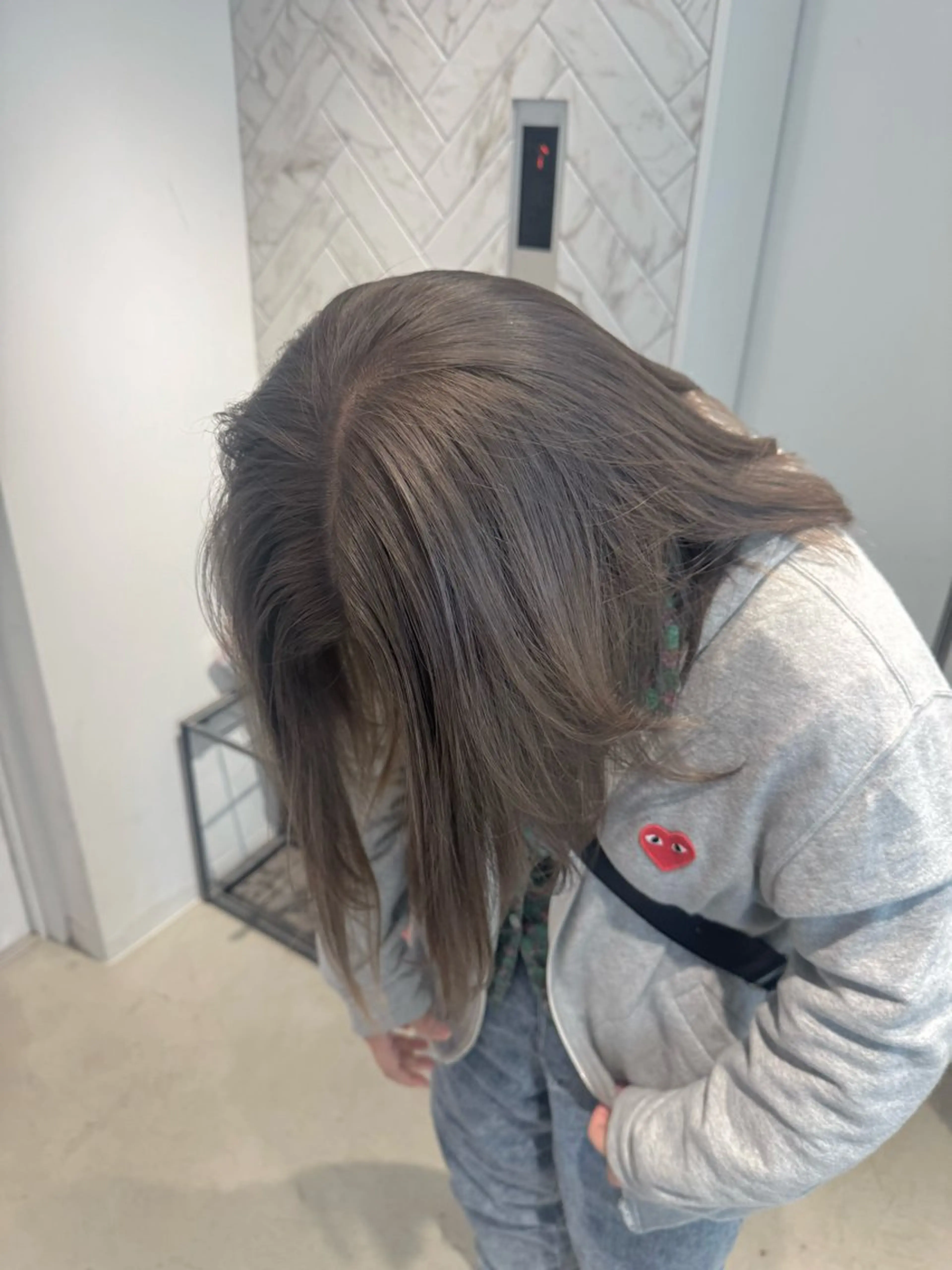 ミディアム カラー ヘアカラー トリートメント 店長　MANAMI ／ブリーチ／骨格ボブのヘアスタイル