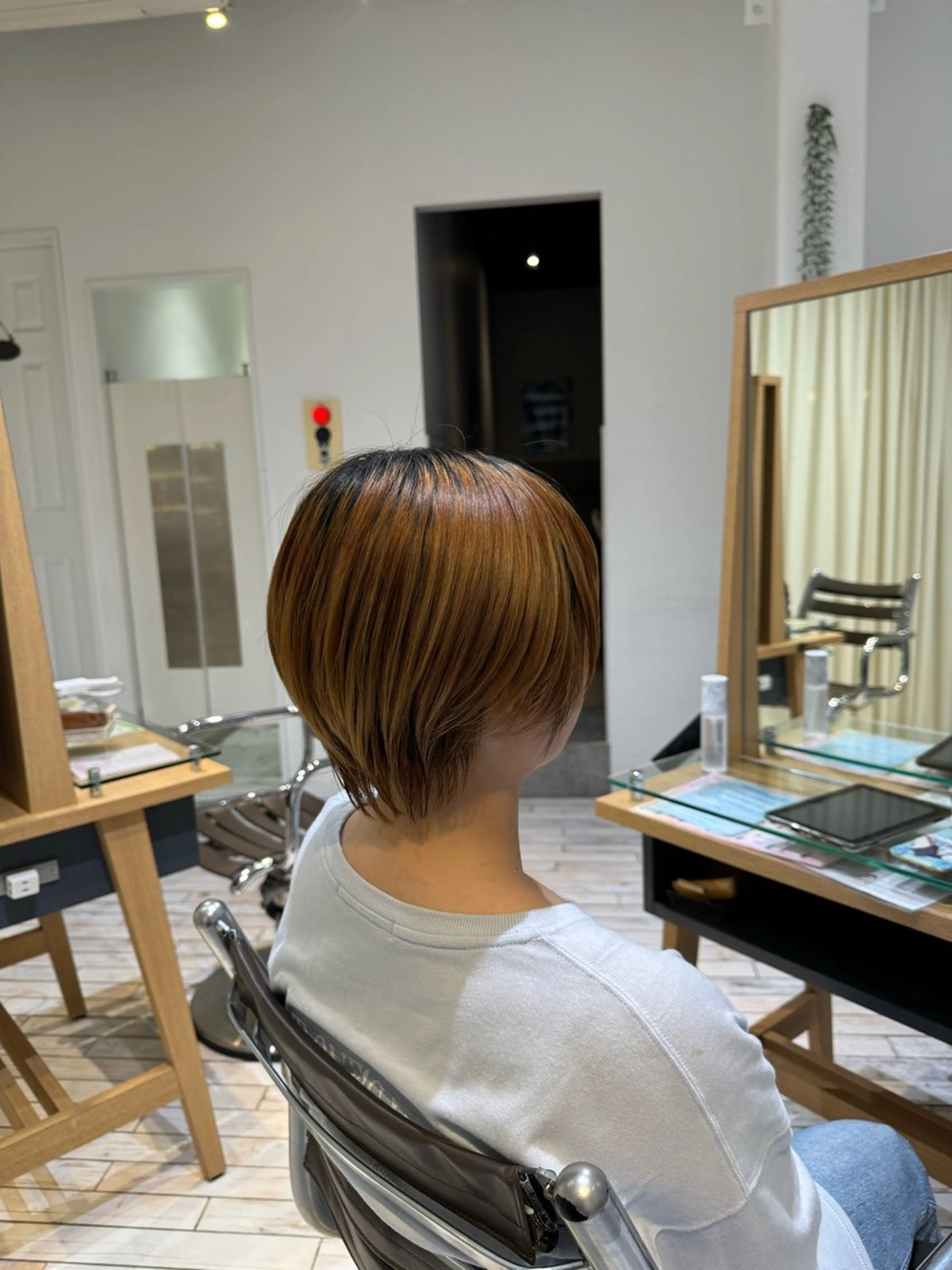 ショート カット 伊藤 歩のヘアスタイル