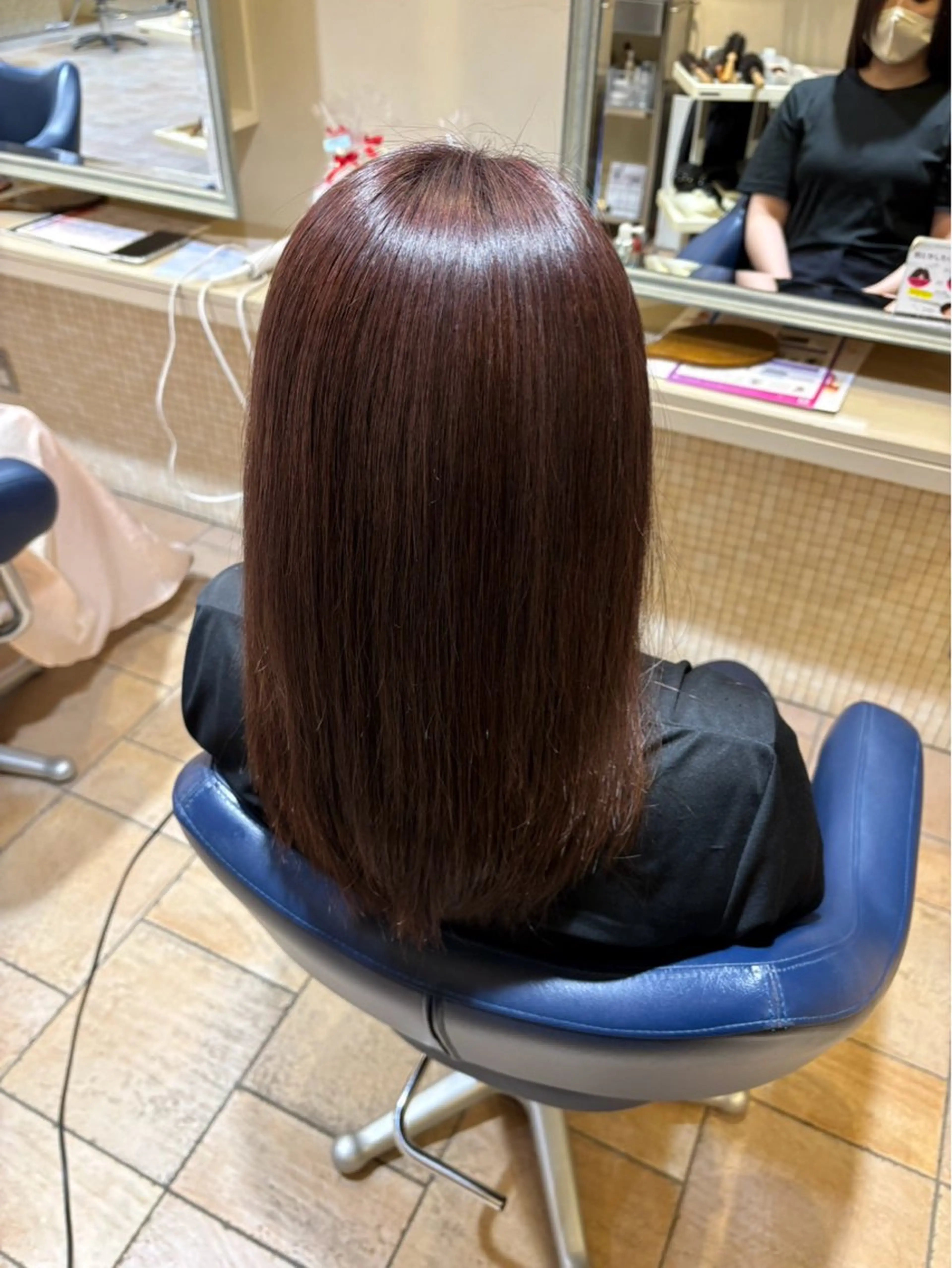 セミロング 藤本 早耶のヘアスタイル