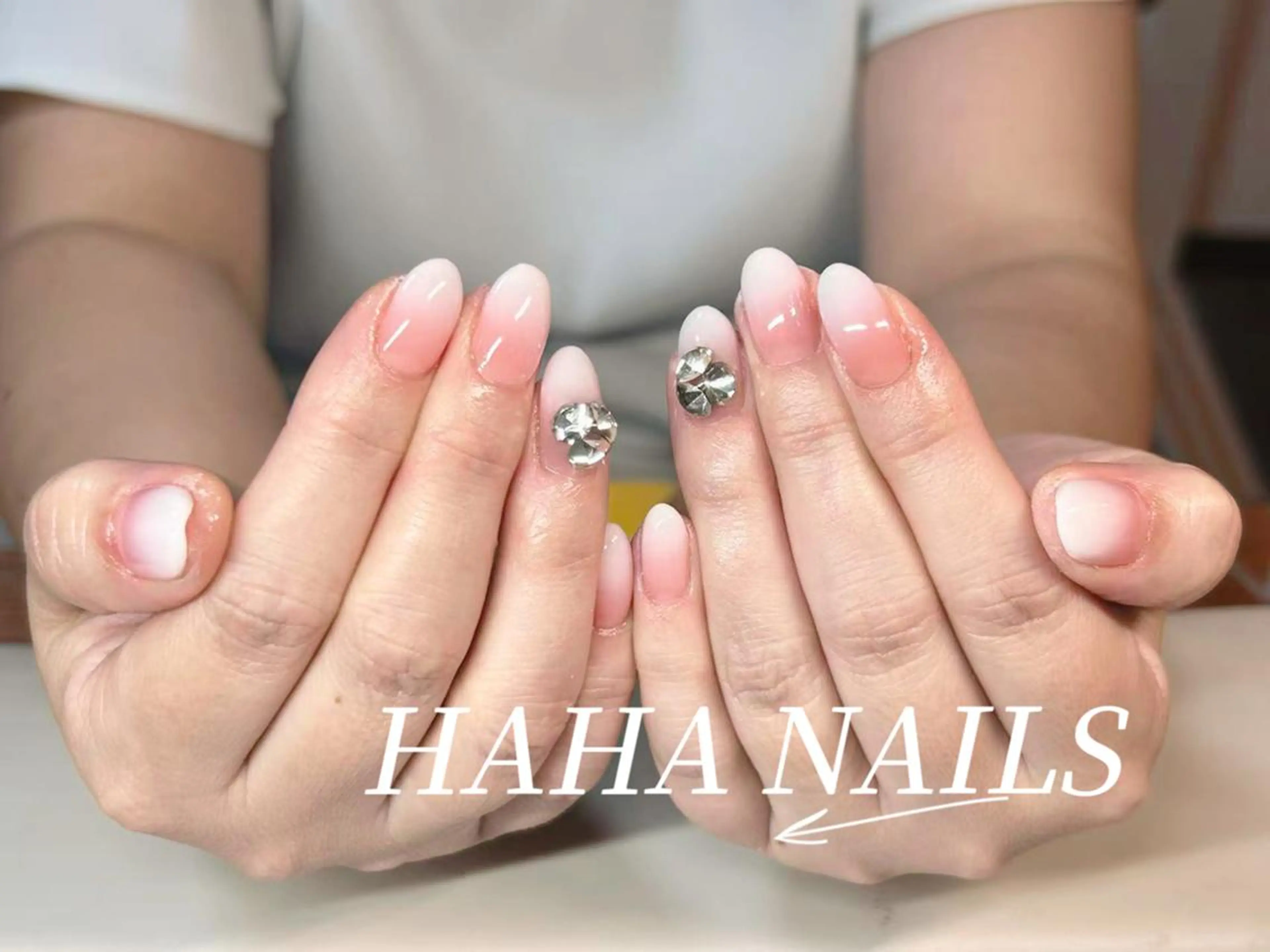 ネイル ハンドネイル HAHA ネイルサロンのネイルデザイン