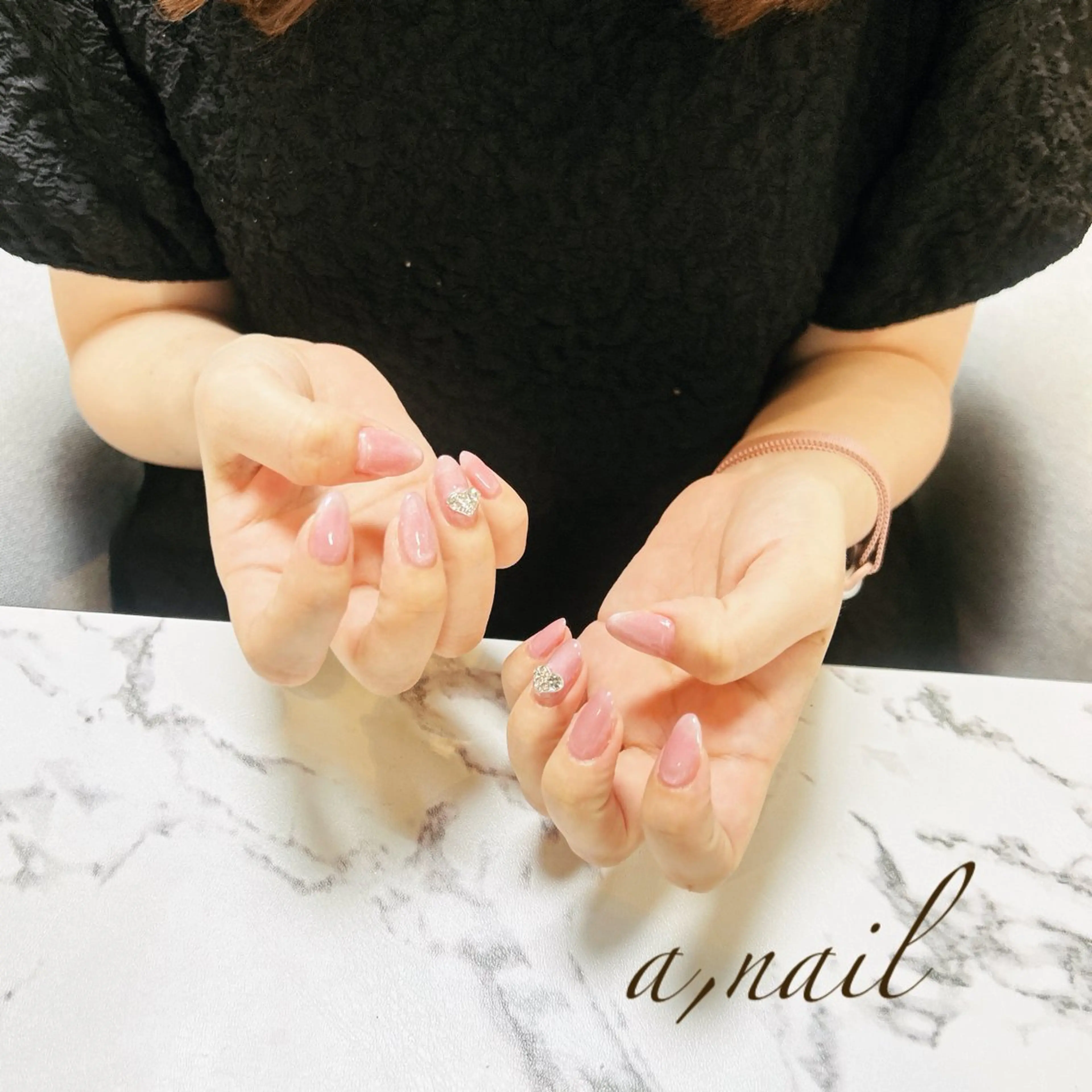 ネイル フレンチネイル ハート キラキラネイル マグネットネイル マグネットフレンチ ハンドネイル ネイルサロン エーネイルのネイルデザイン