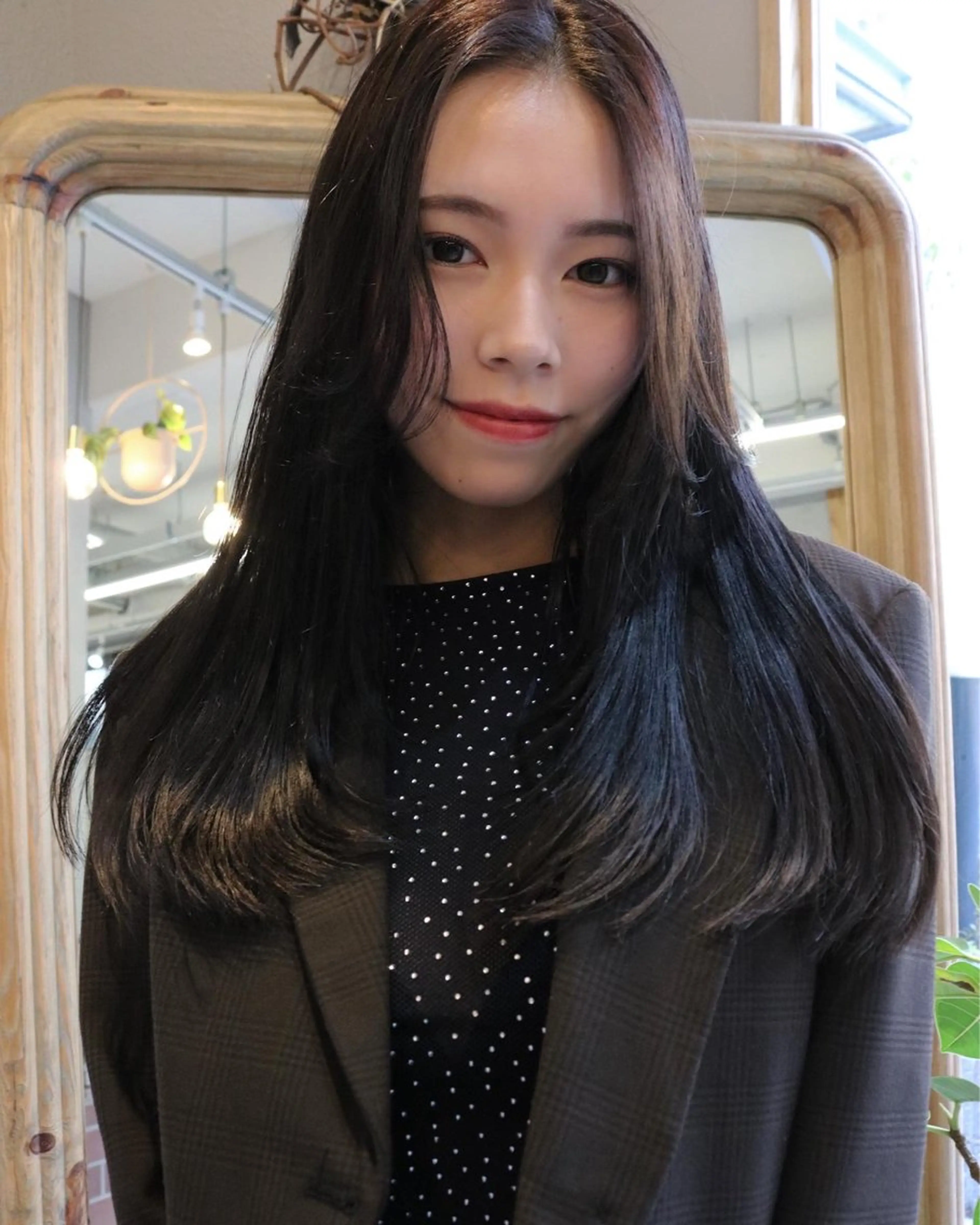 ロング カラー 松村 澪里のヘアスタイル