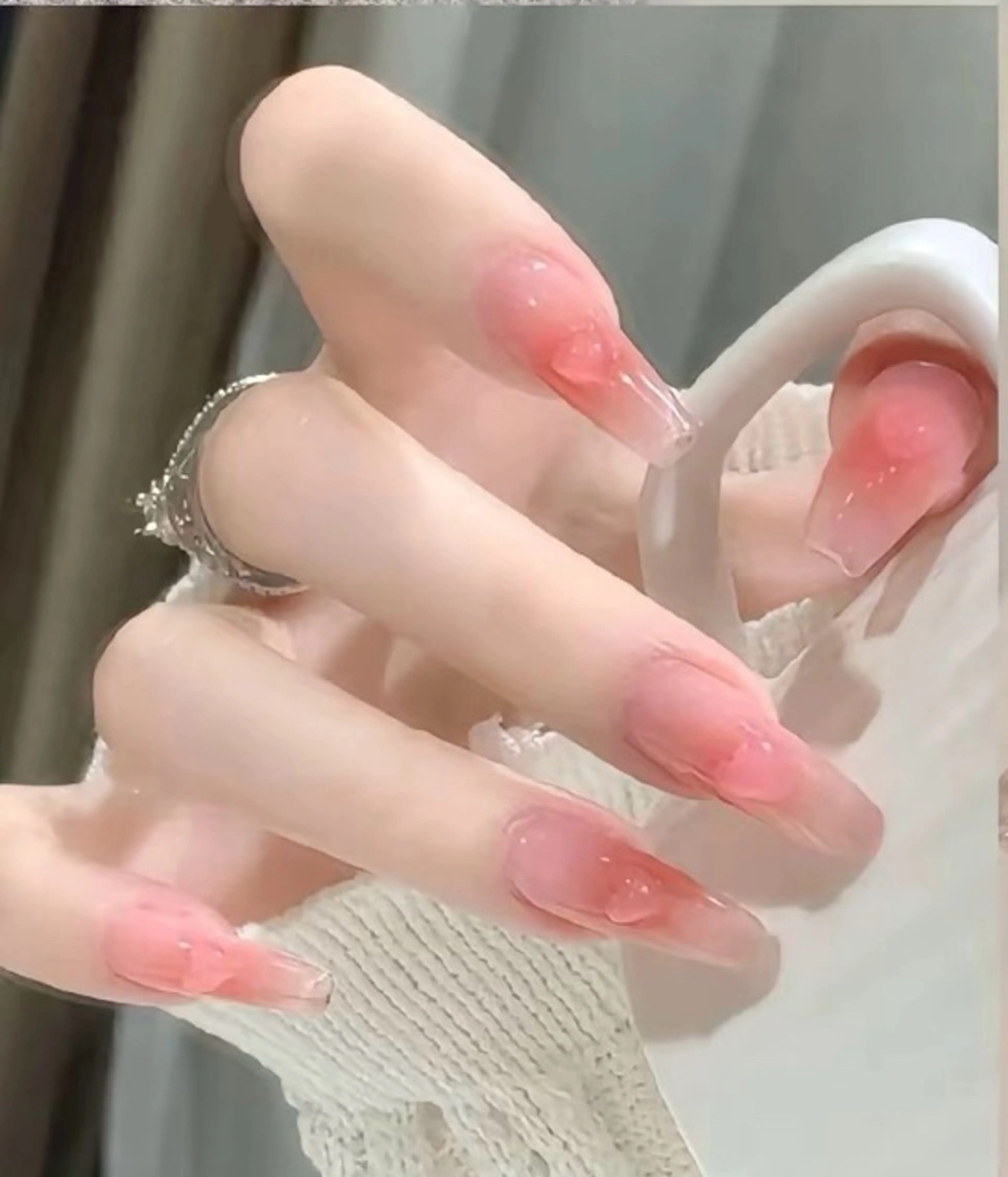 ネイル チークネイル 長さ出し フレンチネイル ガーリー 韓国ネイル sun nail池袋 モデル募集のネイルデザイン