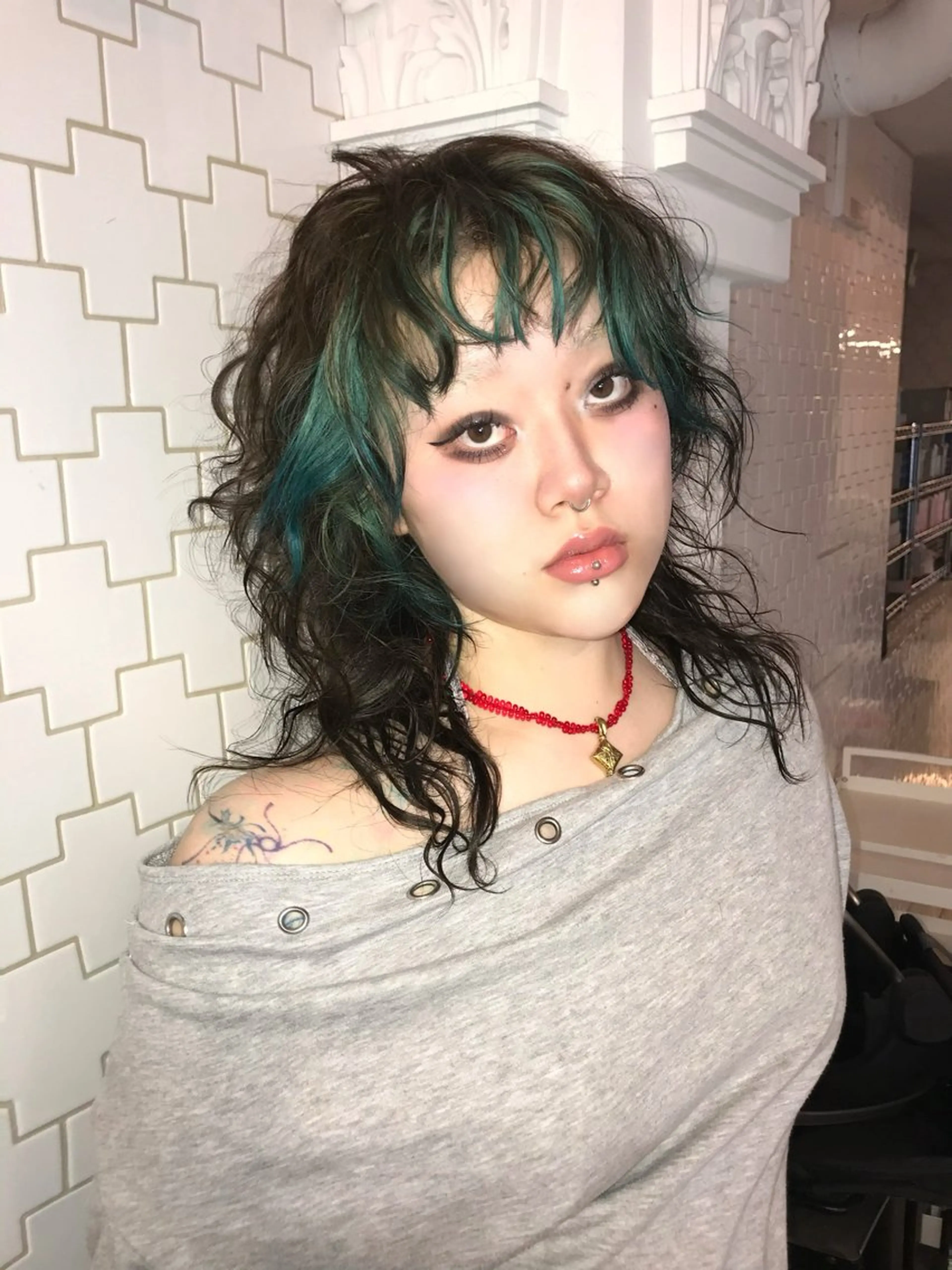 セミロング カラー ヘアカラー トリートメント ヘアセット HARUNA/原宿/ デザイン/カットのヘアスタイル