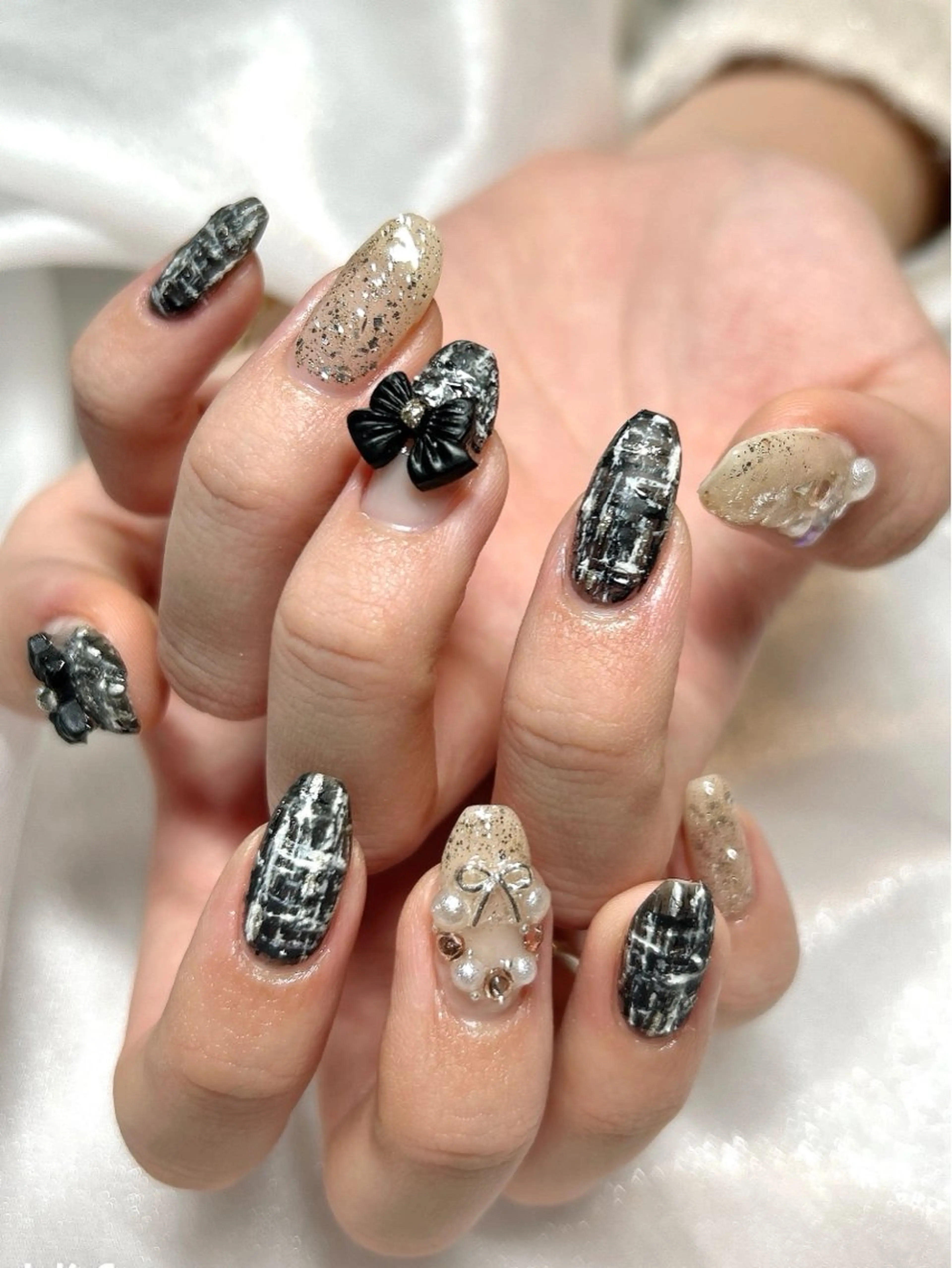 ネイル ロングネイル ツイードネイル 冬ネイル クリスマス ハンドネイル takamin._.nail所属・オーダーメイド専門 takamiのネイルデザイン