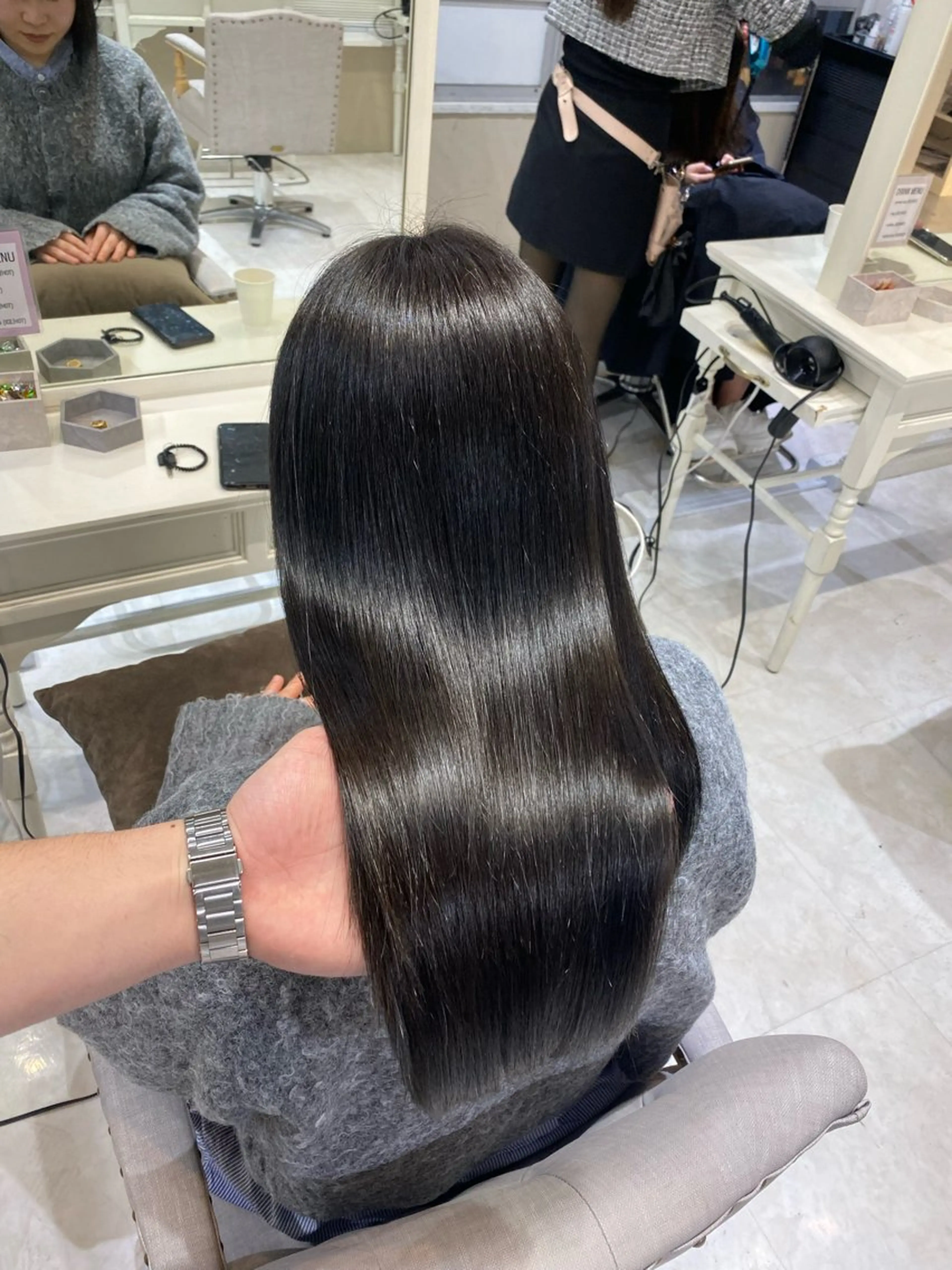 🌟【業界最先端】アルカリ酸熱トリートメント🫧の写真