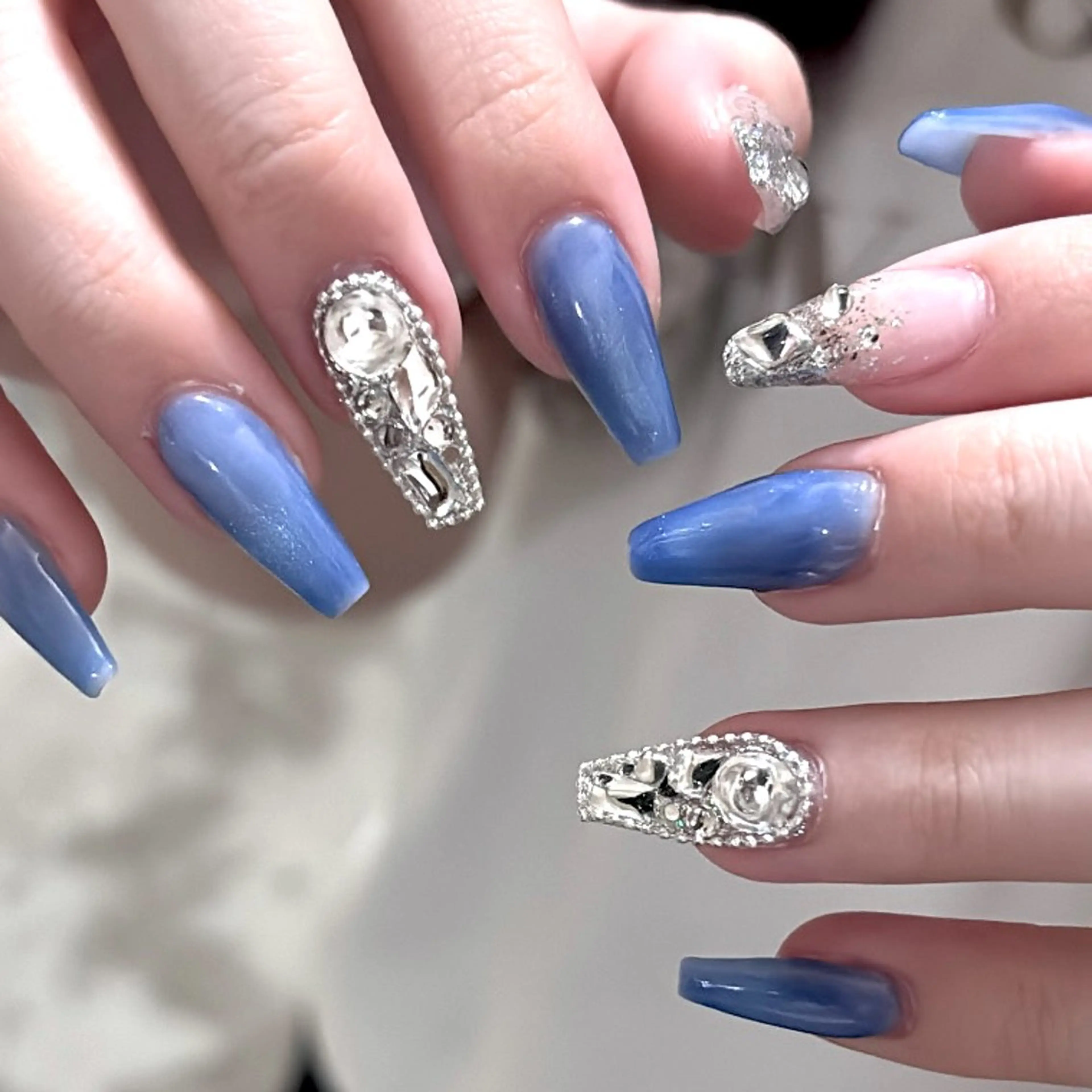 ネイル ハンドネイル 🍓リスブラン MELのネイルデザイン