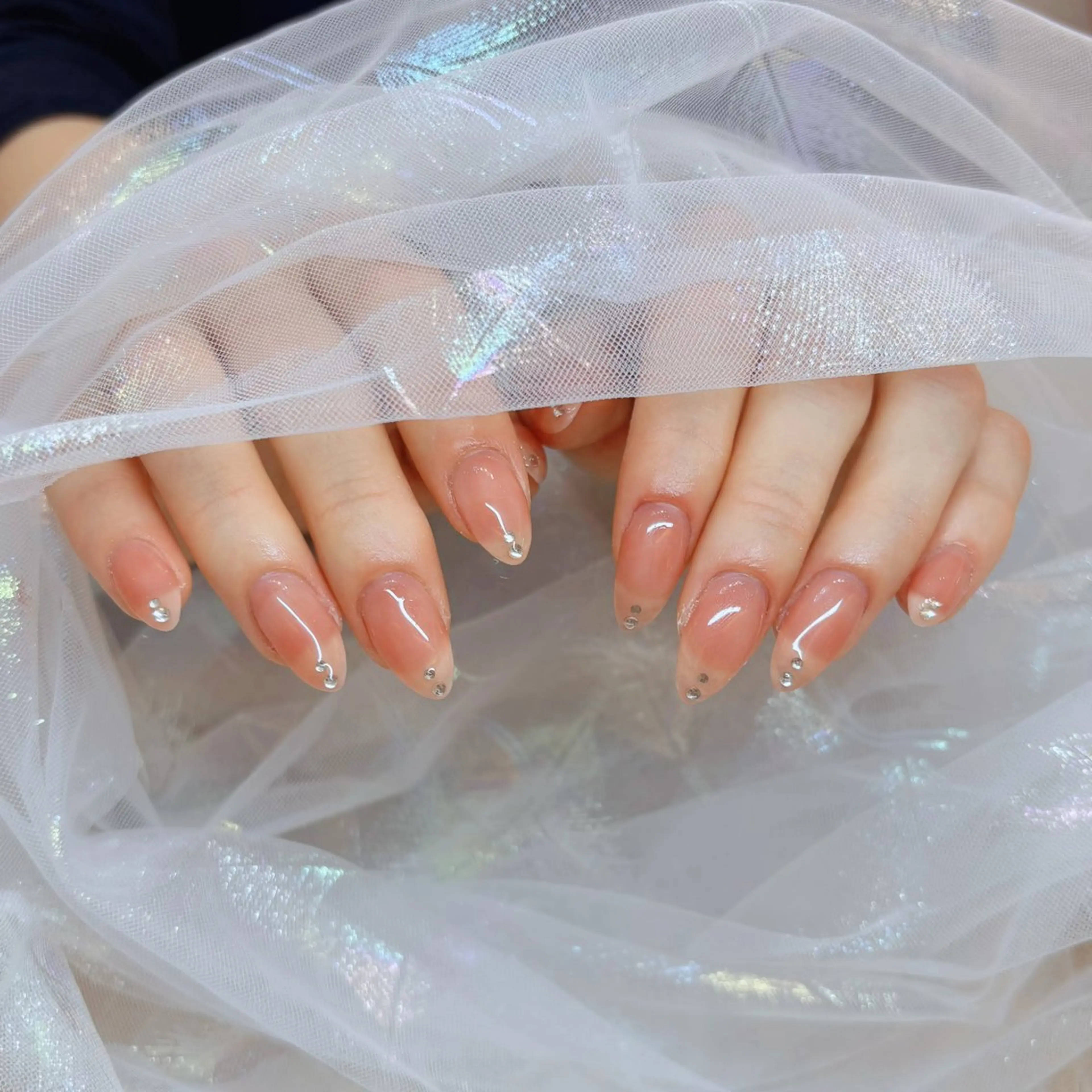 ネイル ハンドネイル CeCe Garden所属・CeCeGarden ✨️キラキラワンホンのネイルデザイン