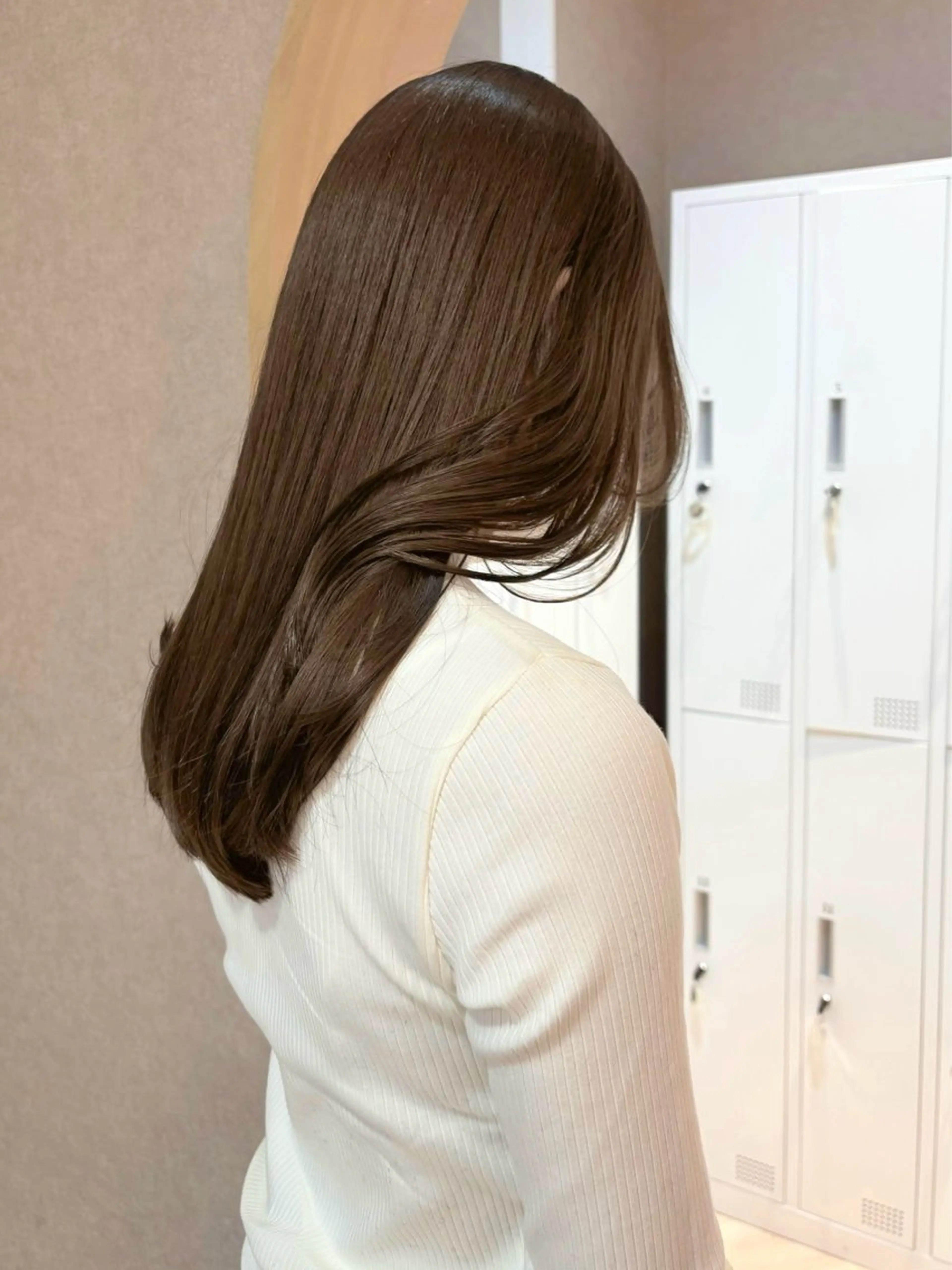 ミディアム カット ヘアカラー トリートメント 似合わせ/ベージュ /レイヤー/りほ🤍のヘアスタイル