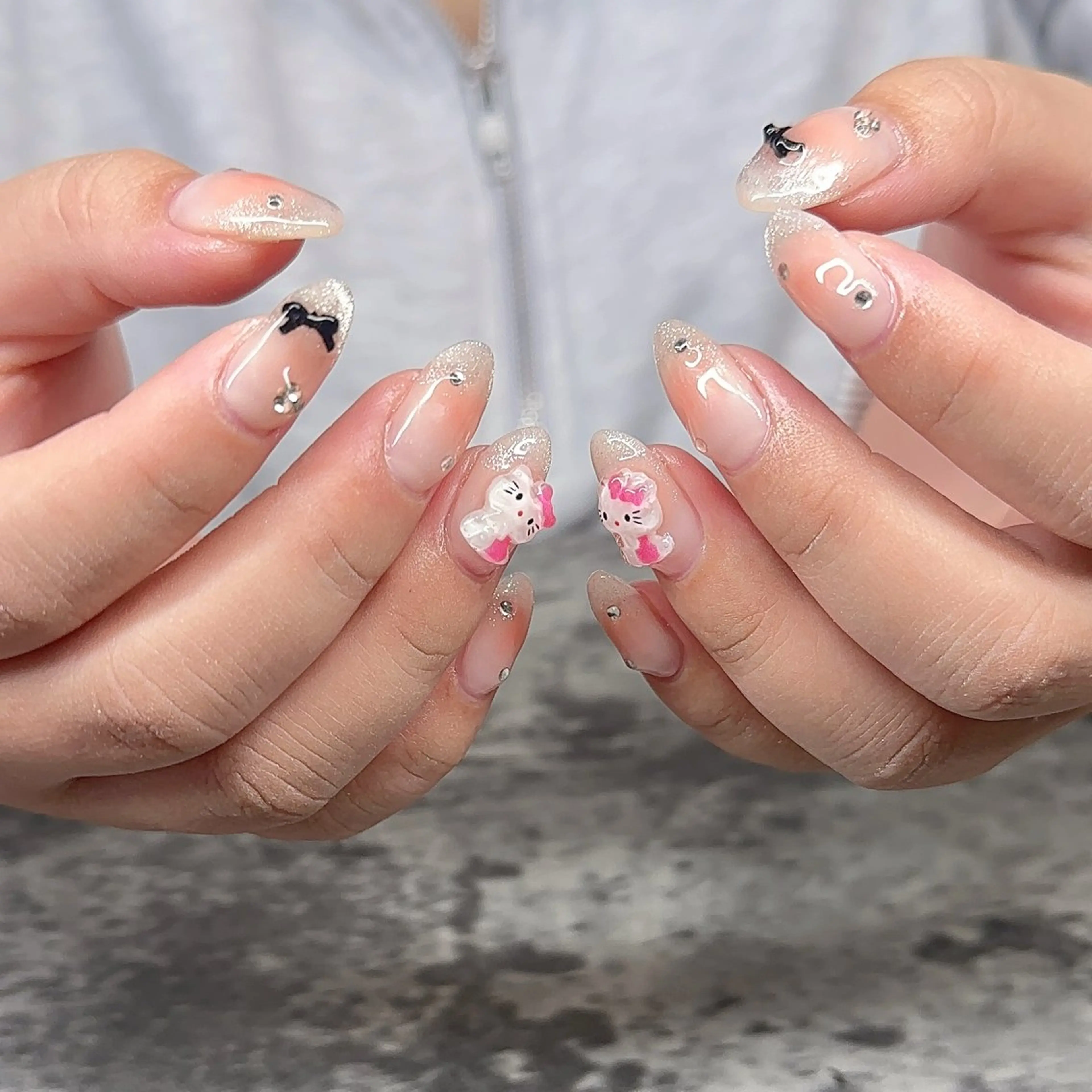 ネイル R.J.S⌘nail所属・R.J.S⌘ nailのネイルデザイン