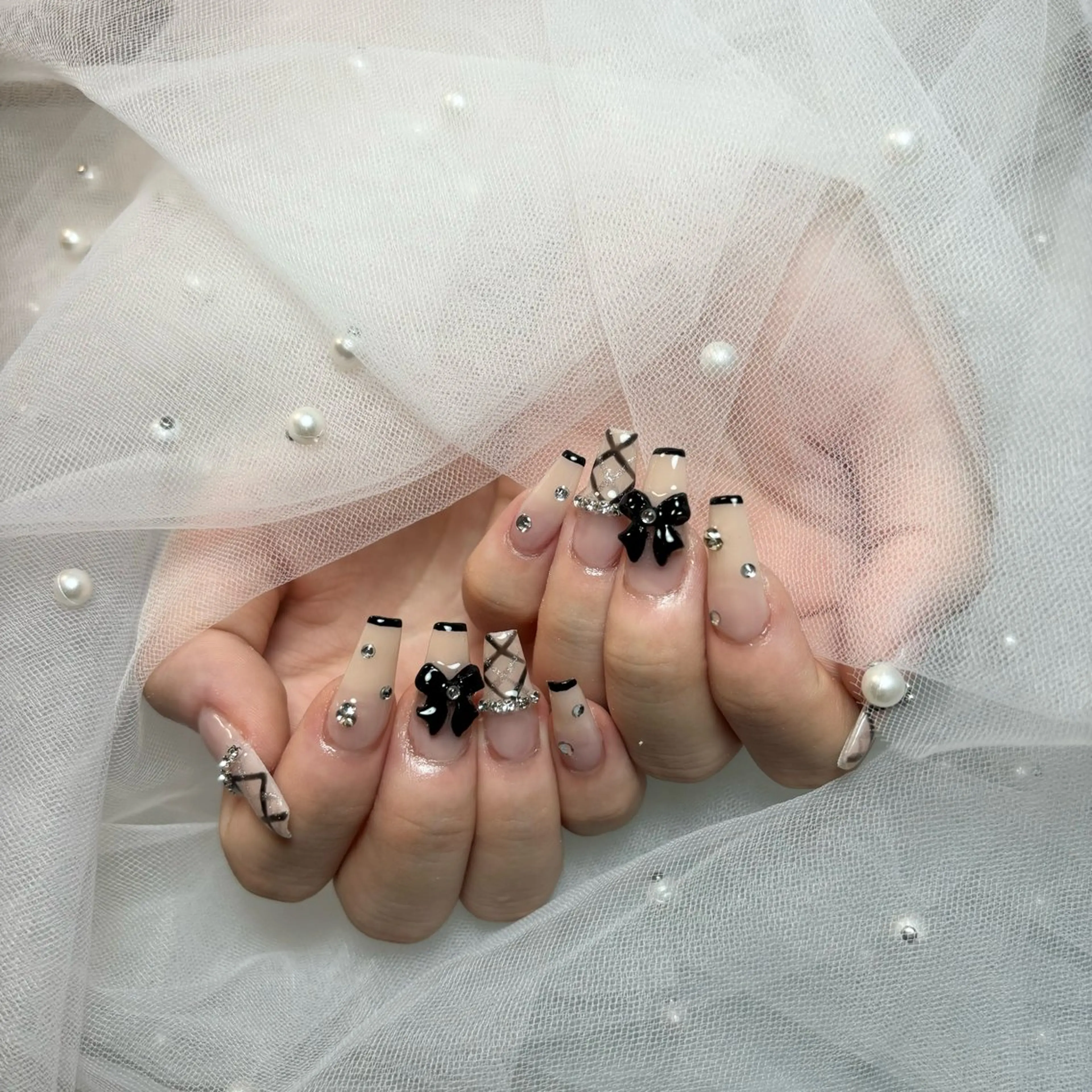 ネイル ハンドネイル ୨୧ mio୨୧のネイルデザイン