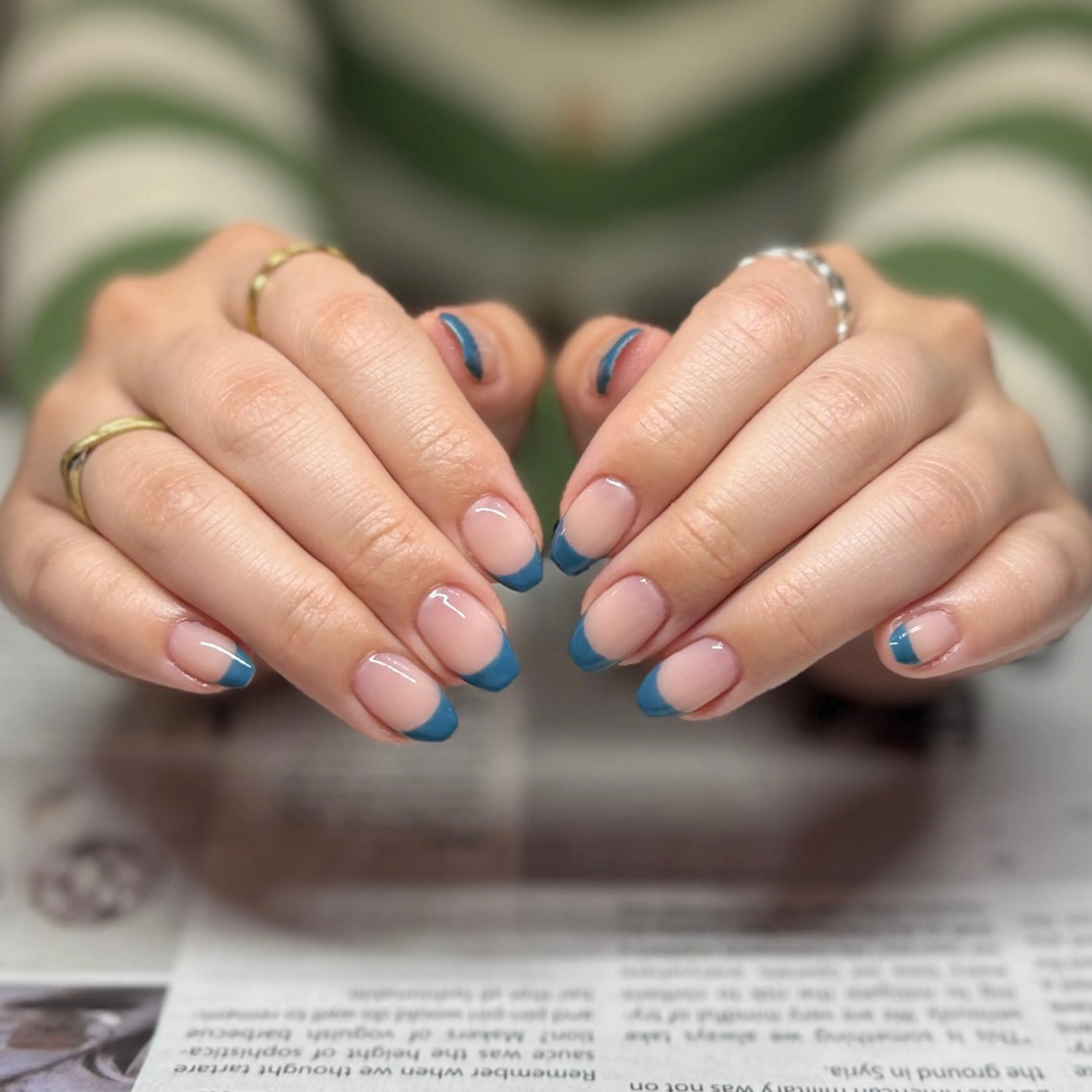 ネイル ブルー フレンチネイル 中目黒 Suzukiのネイルデザイン